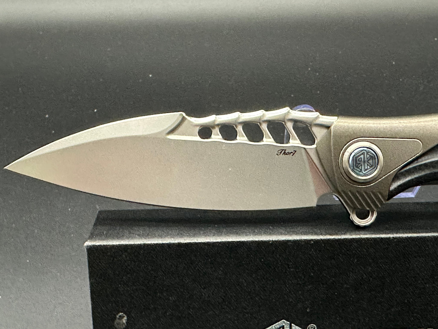 Rike Thor 7  Integral Titanium/Black G10 handle