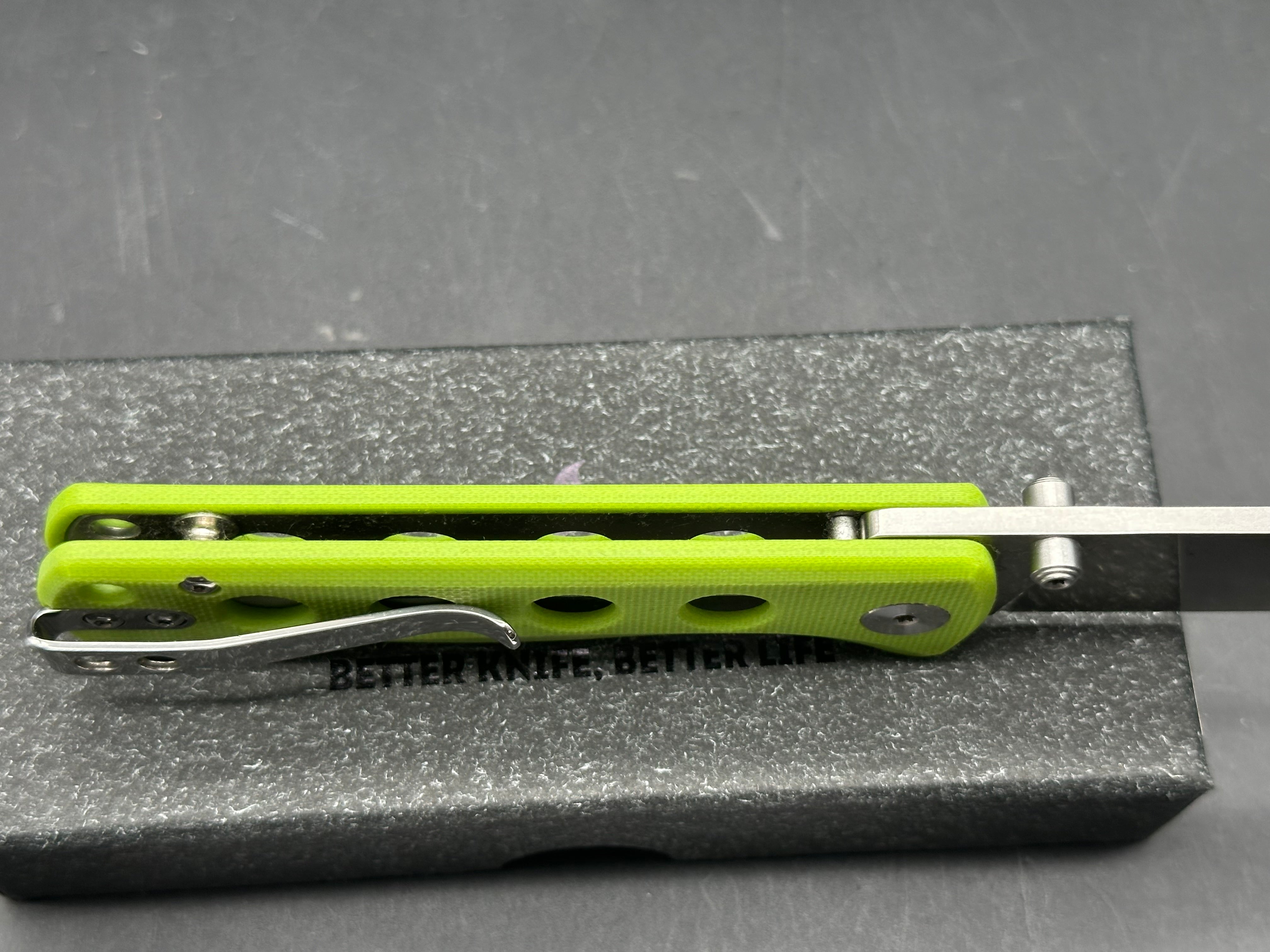 QSP CANARY FOLDING KNIFE NEON G10 HANDLE 14C28N PLAIN BLADE