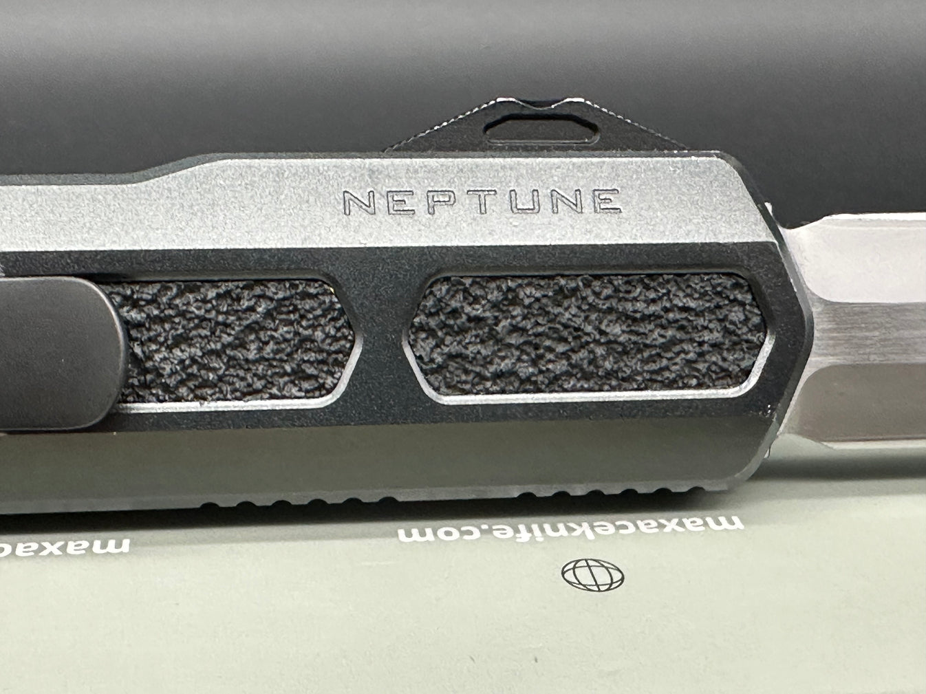 Maxace Neptune OTF LuvThemKnives