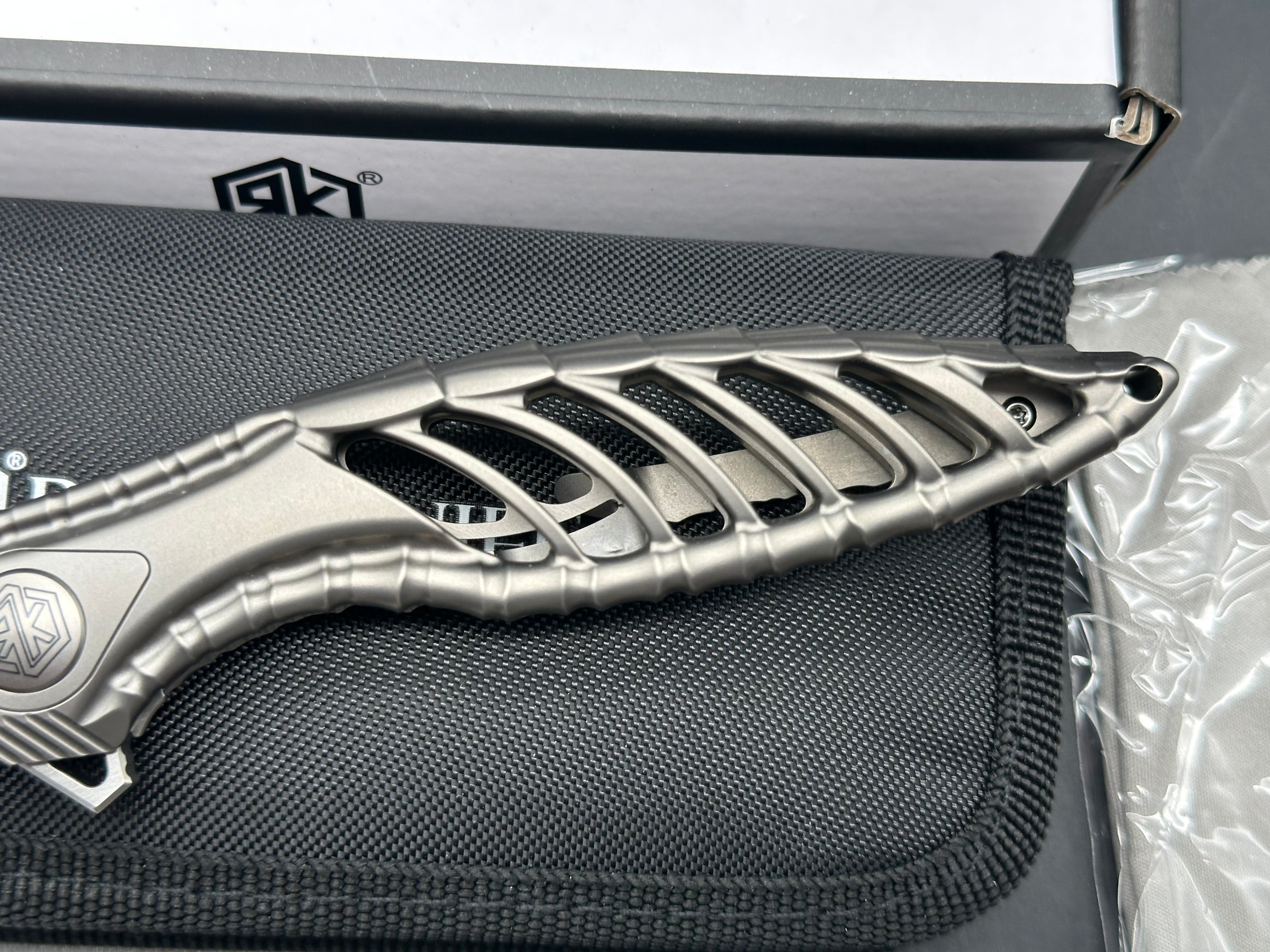 RIKE KNIFE THOR 6 M DG FOLDING KNIFE TITANIUM HANDLE M390 PLAIN EDGE
