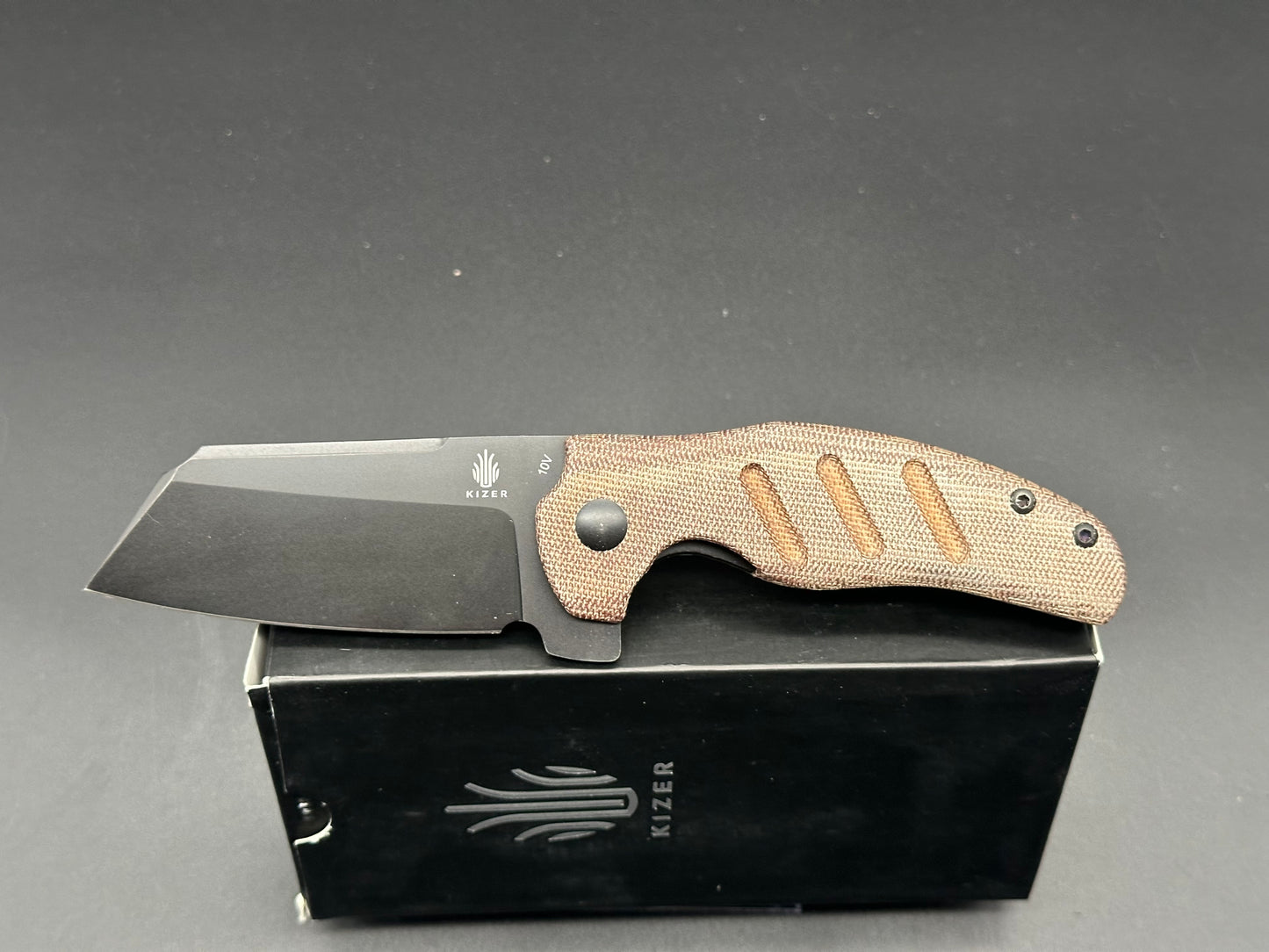 Kizer Sheepdog Liner Lock Knife Green Micarta (3.25" 10V)