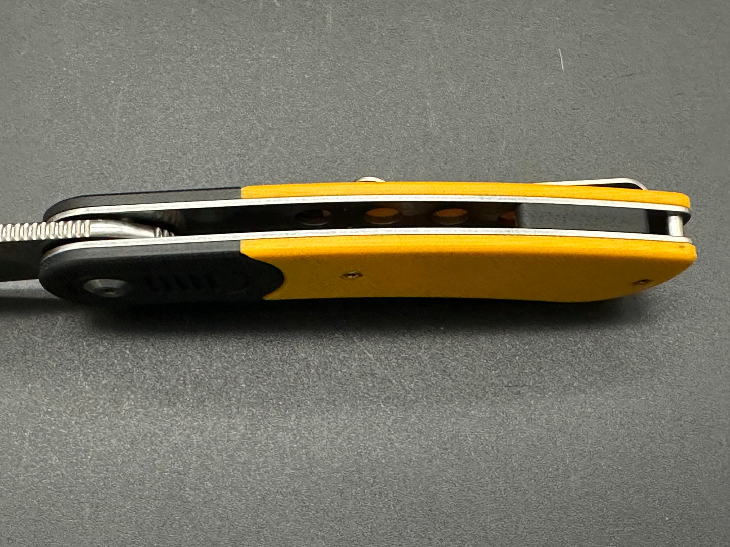 KANSEPT REVERIE FRONT FLIPPER BLACK & YELLOW G10