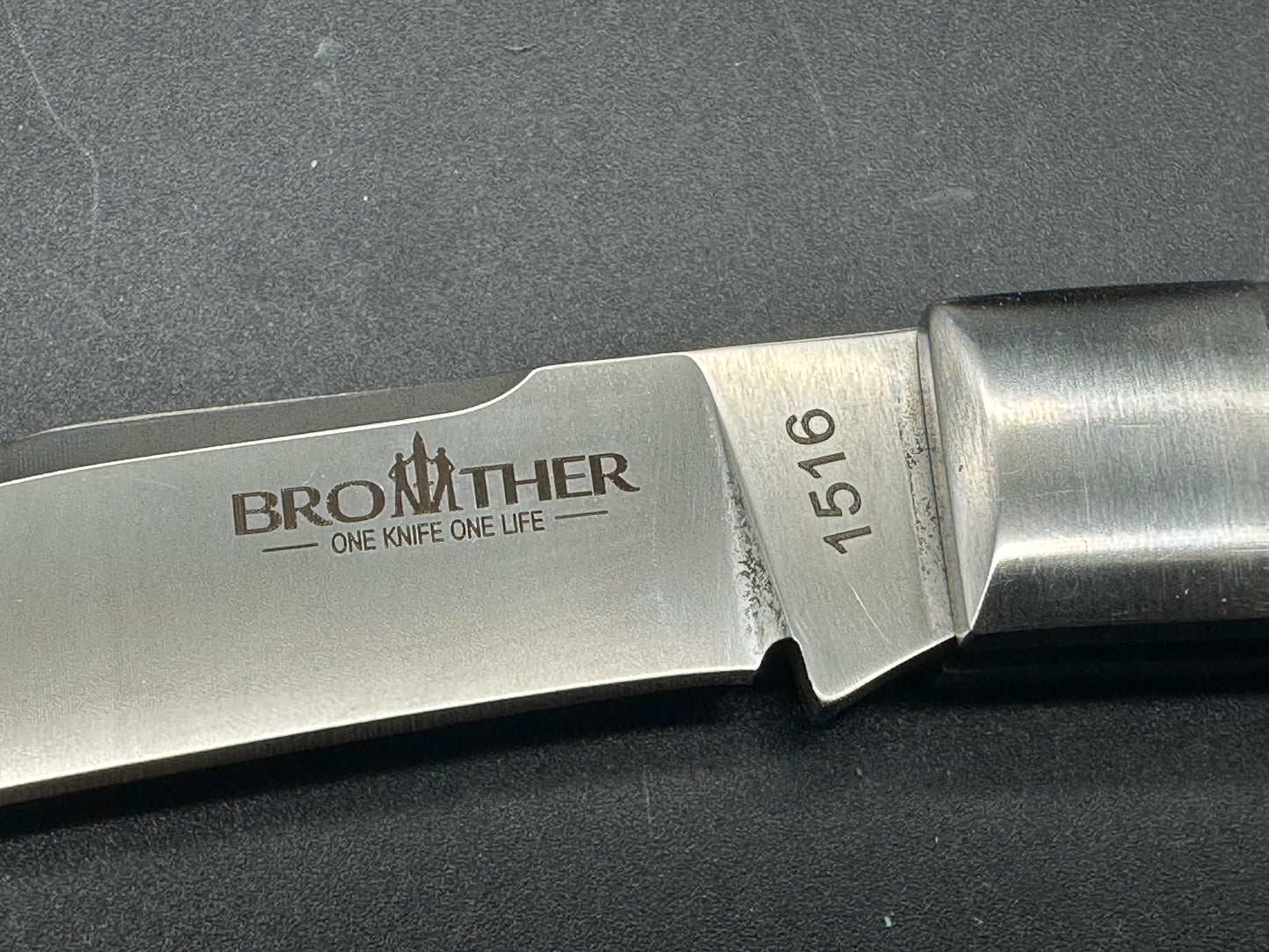 Brother 1516 VG10 Blade Knife Carbon Fiber Grips Slip joint