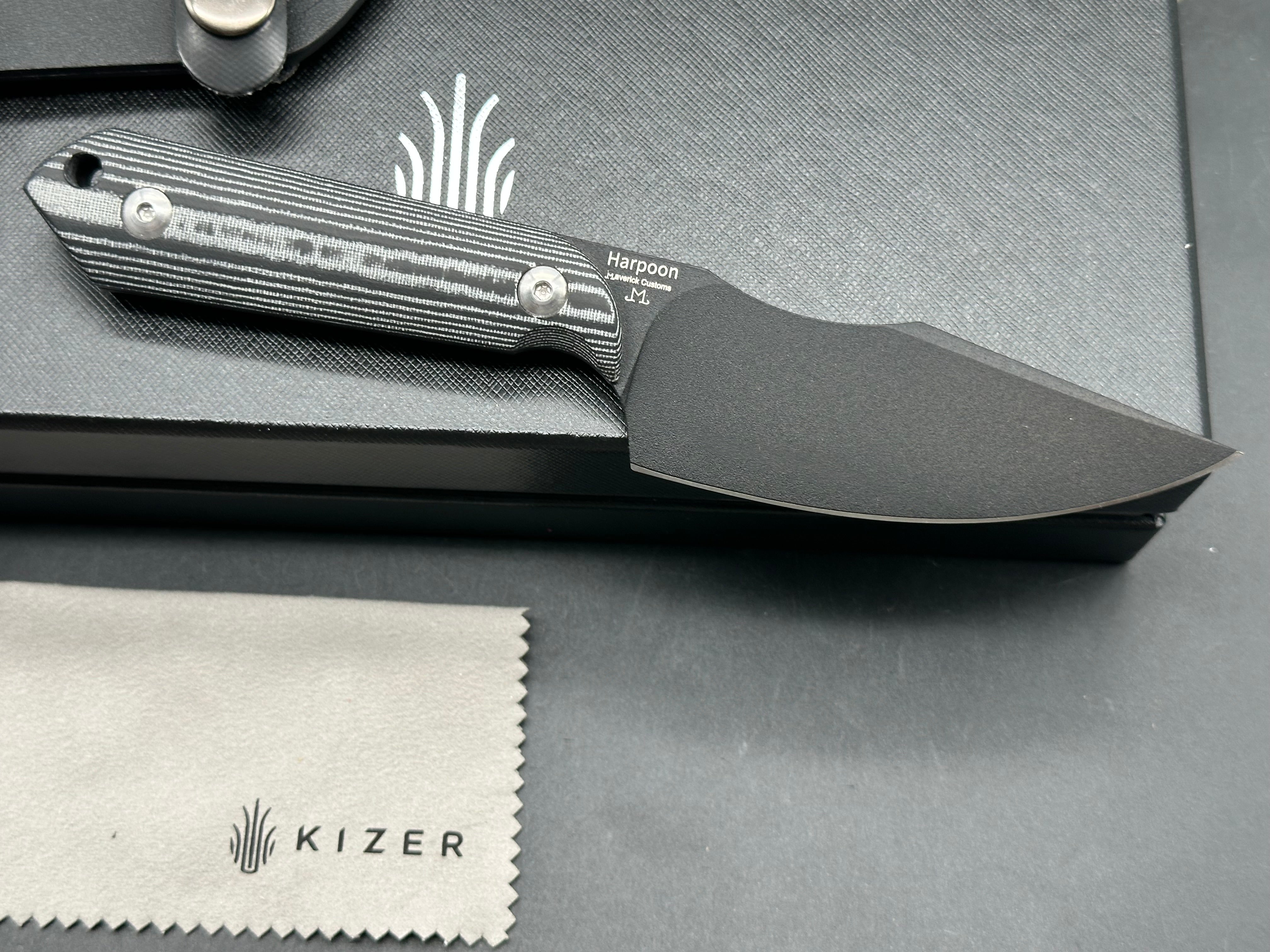 KIZER HARPOON FIXED BLADE KNIFE MICARTA HANDLE PLAIN BLACK D2 BLADE