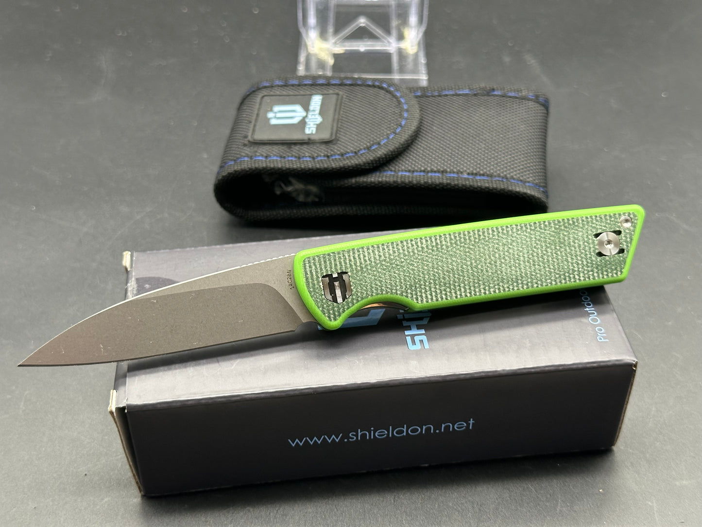 SHIELDON STINGER BLACK GREEN MICARTA/G10 HANDLE 14C28N PLAIN EDGE