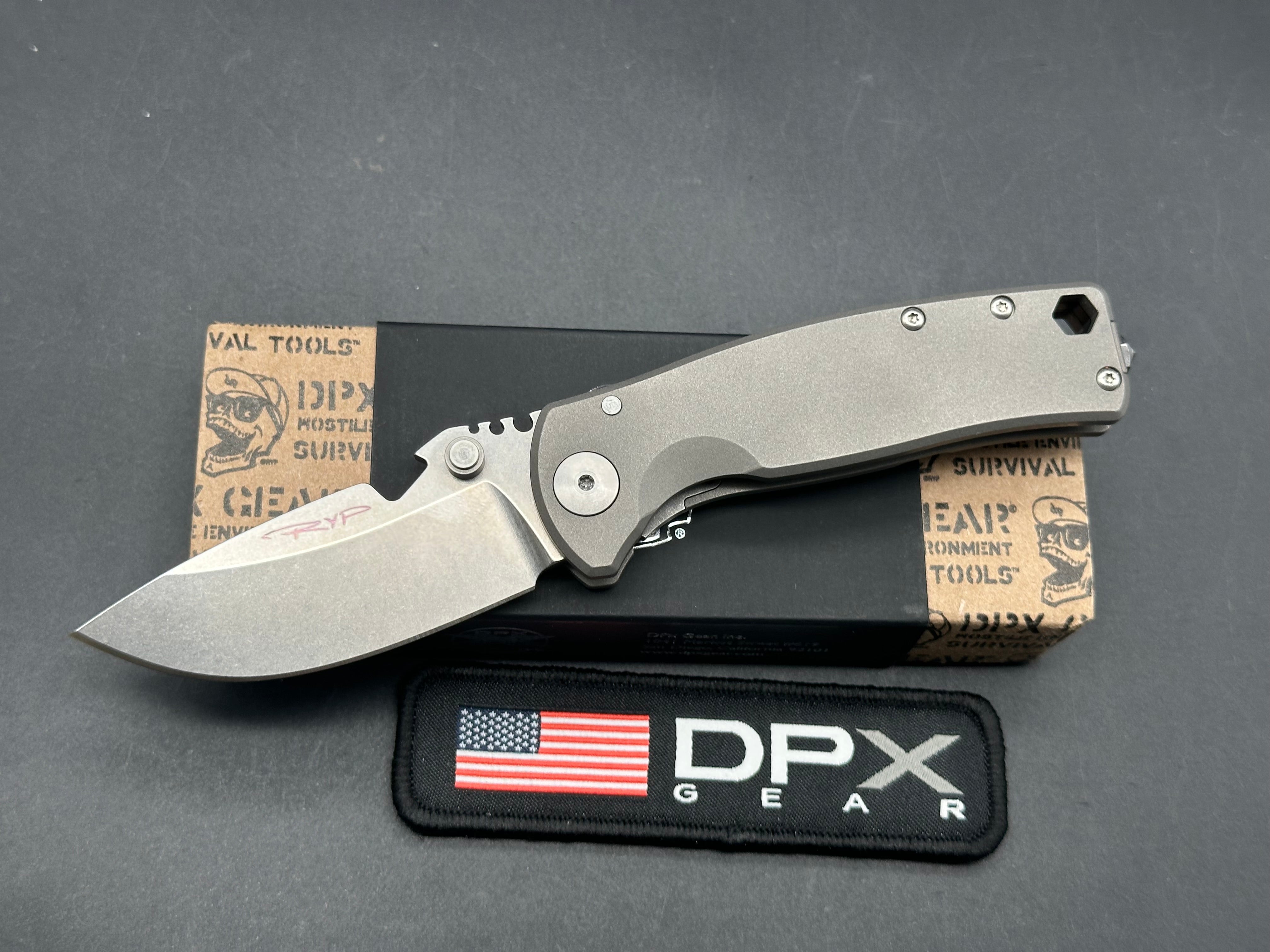 DPx HEST/F Urban Titanium Framelock, 2.9" CPM S35VN Plain Blade, DPXHSF028-P2-123