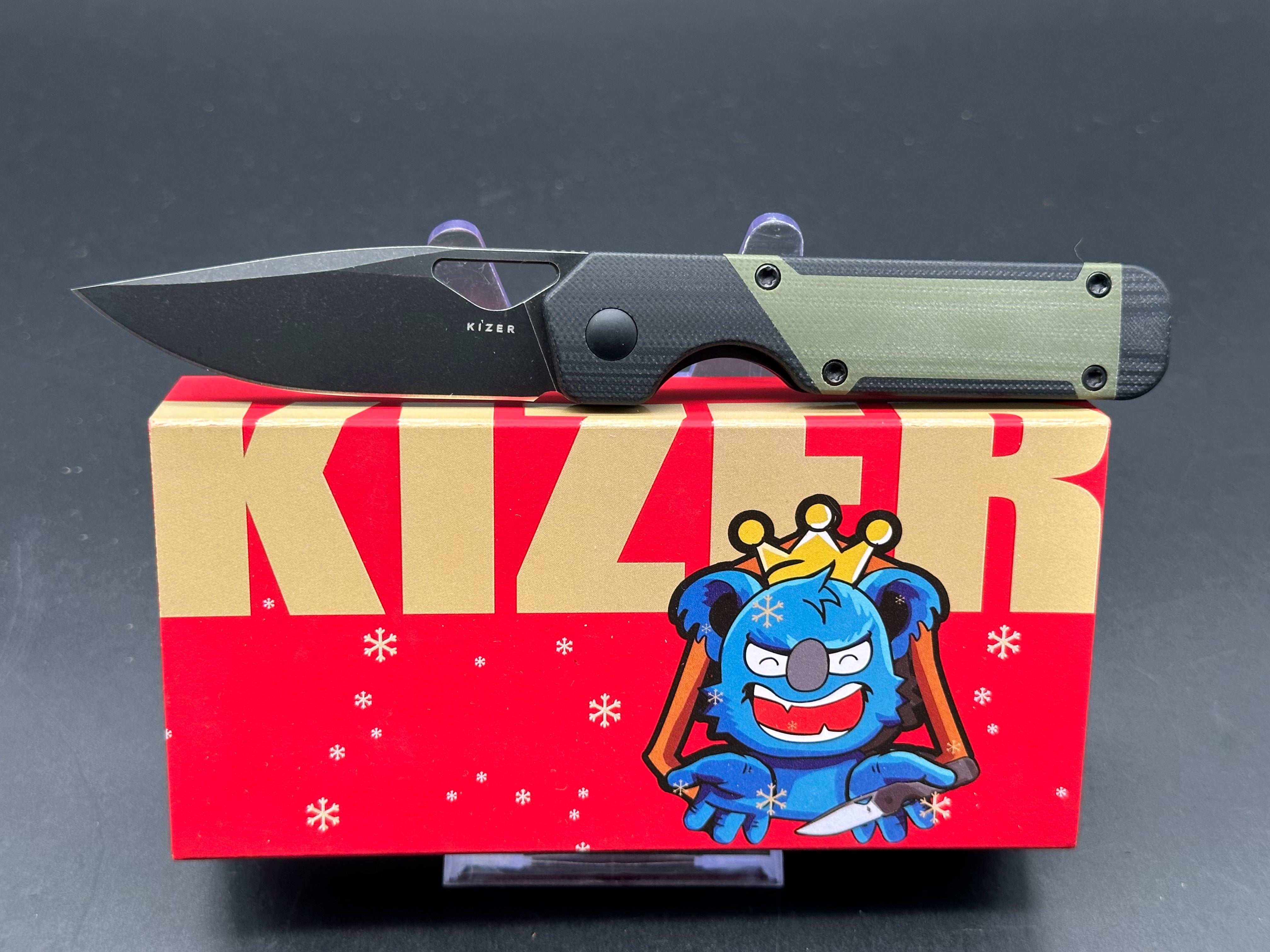 Kizer Mini Militaw 2.82 inch D2 Blade Black & Green G10 Handle