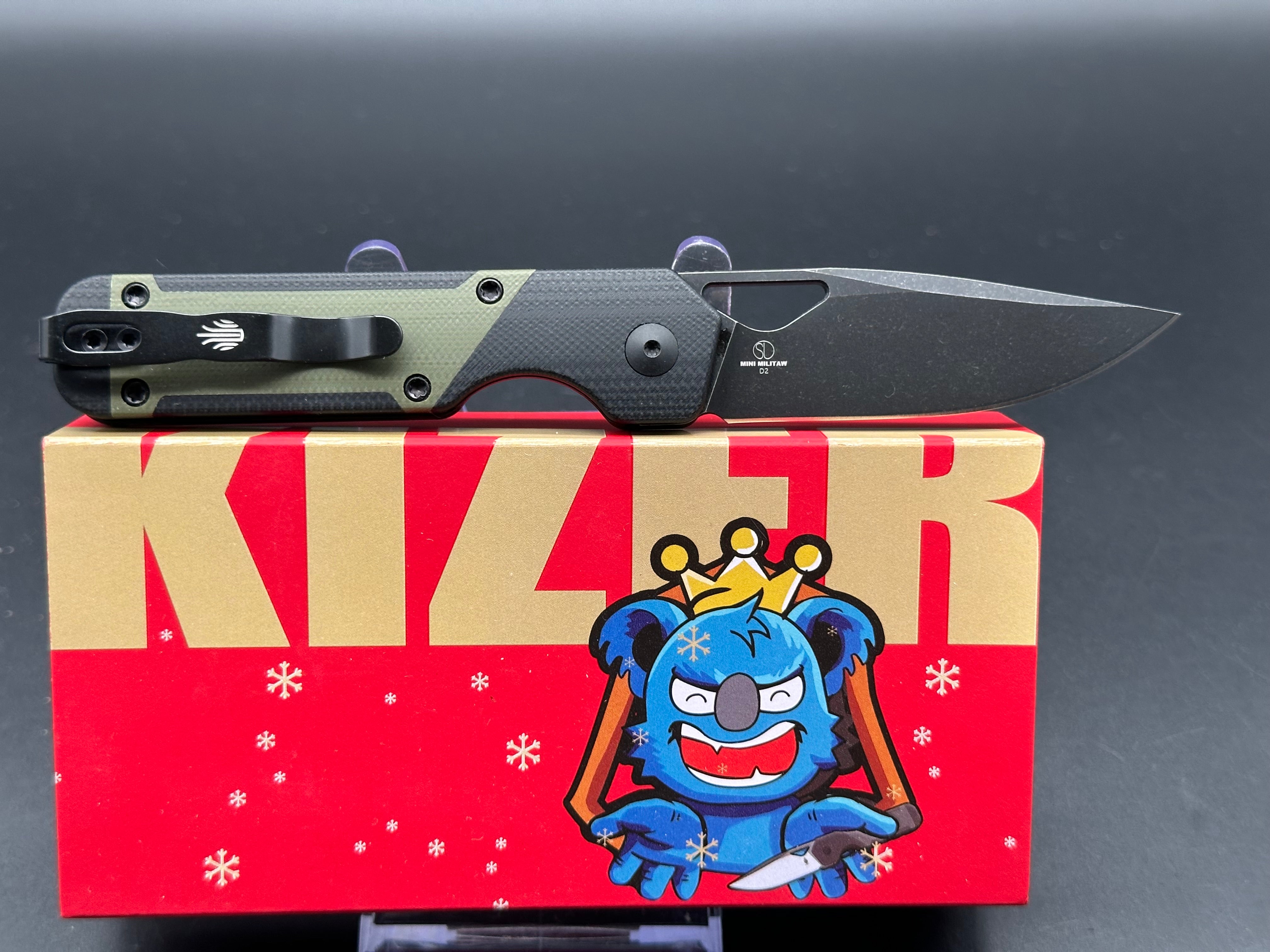 Kizer Mini Militaw 2.82 inch D2 Blade Black & Green G10 Handle