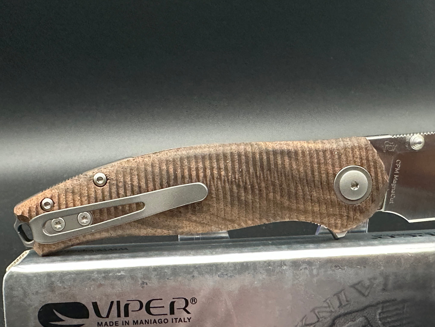 Viper Knives Vale MagnaCut Liner Lock Knife Walnut Wood (2.67" Satin)