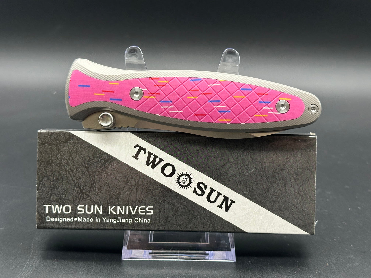 TWOSUN TS441 FOLDING KNIFE PINK/COLOR TITANIUM/G10 HANDLE 154CM PLAIN EDGE