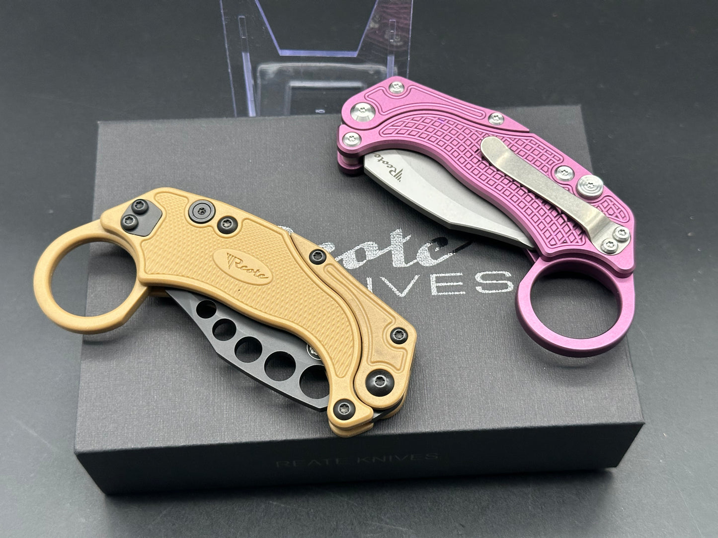 REATE EXO-K V3 BUTTON LOCK FOLDING KNIFE PURPLE ALUMINUM HANDLE N690 STONEWASHED BLADE W/TRAINER