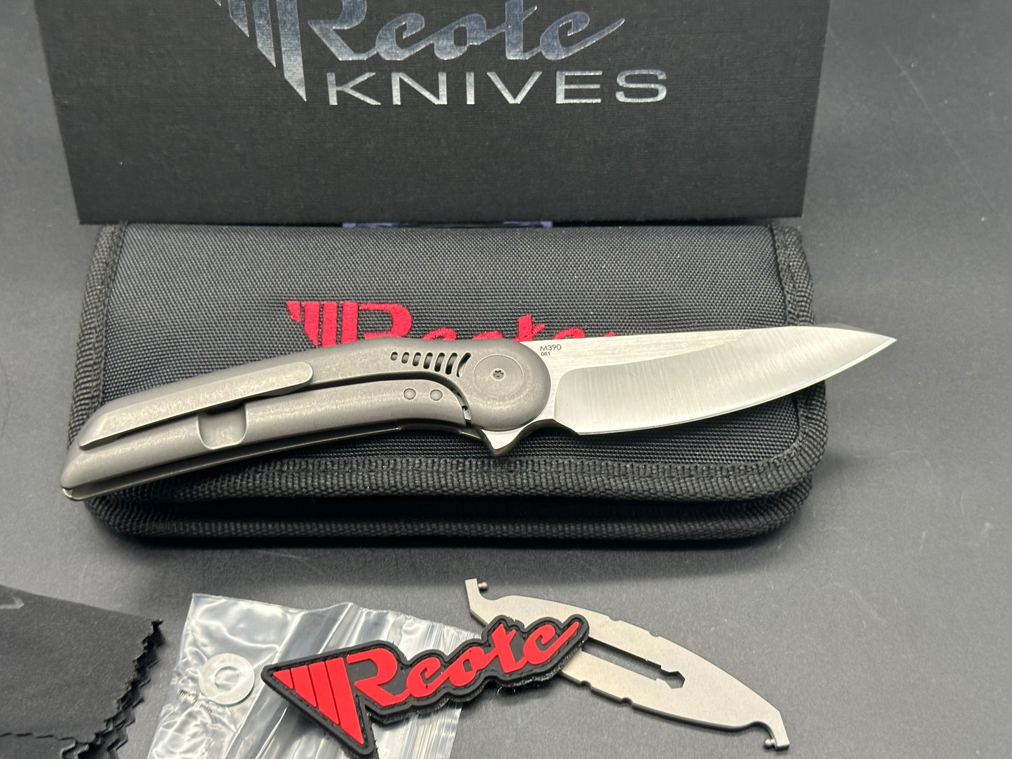 Reate Knives Gent 9 Flipper Frame Lock Knife Titanium (3.3" Satin)