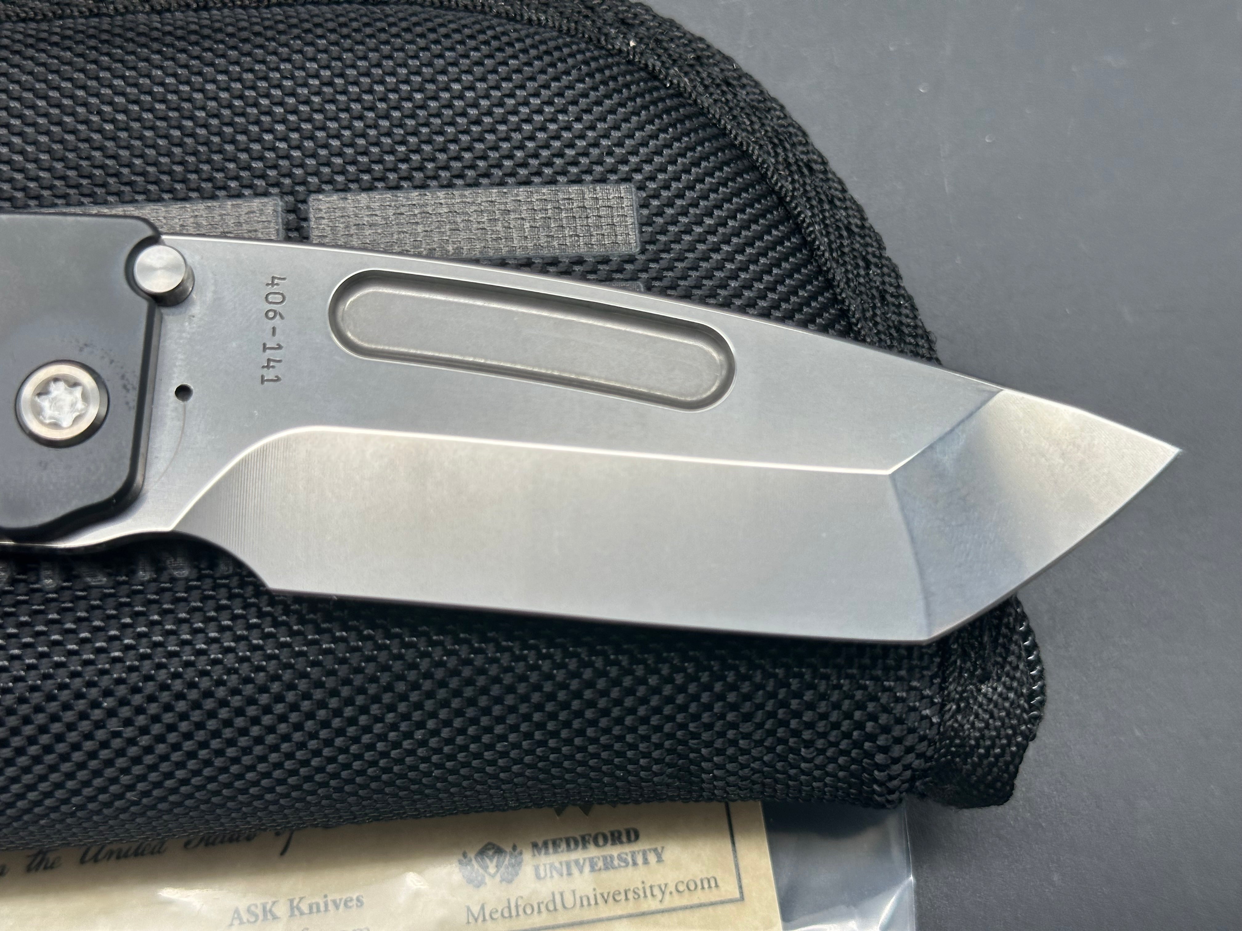Medford Knives  Slim Midi