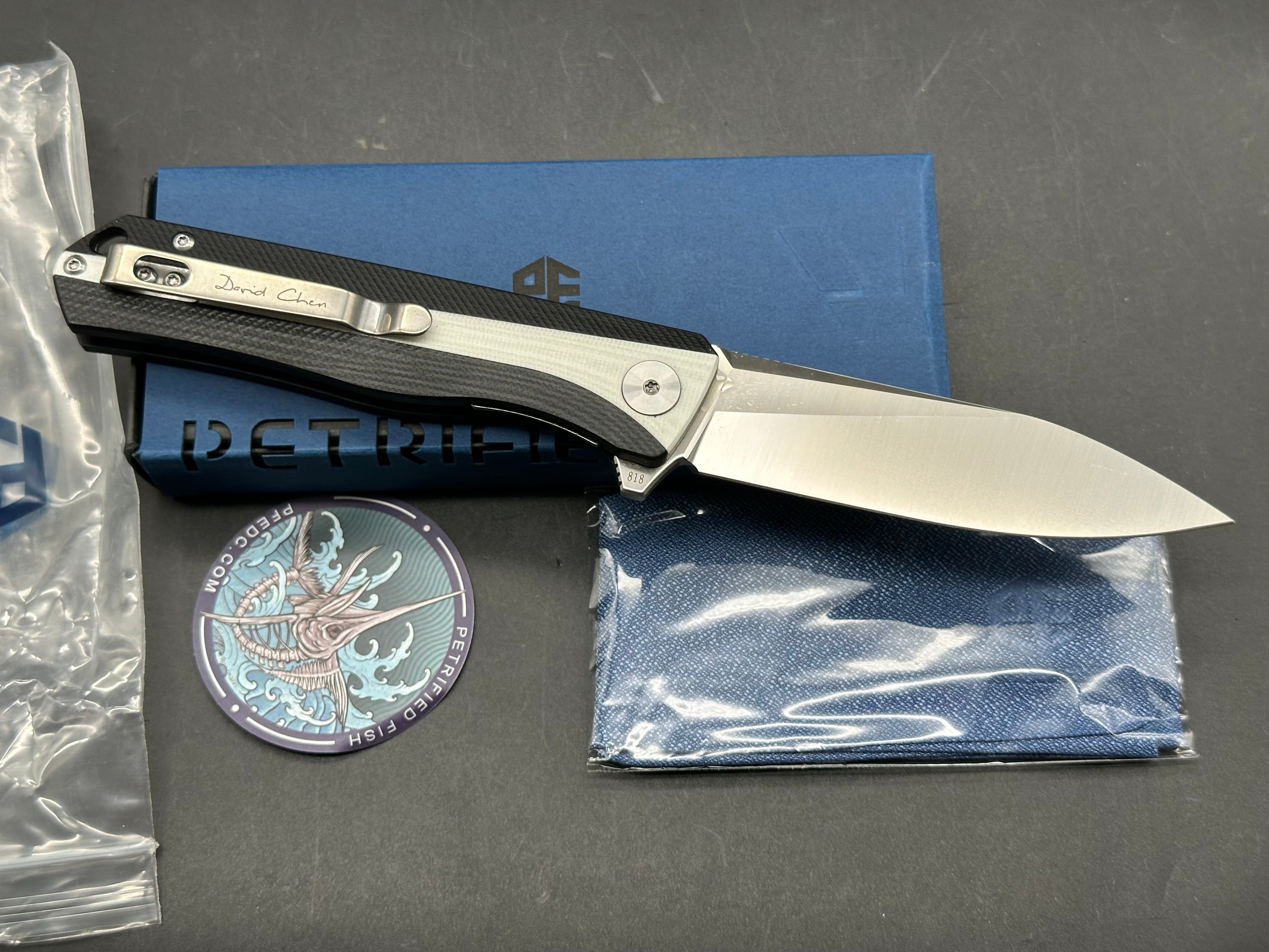 Petrified Fish Forward Folding Knife Black/White G10 Handle D2 Plain Edge Stonewash Finish