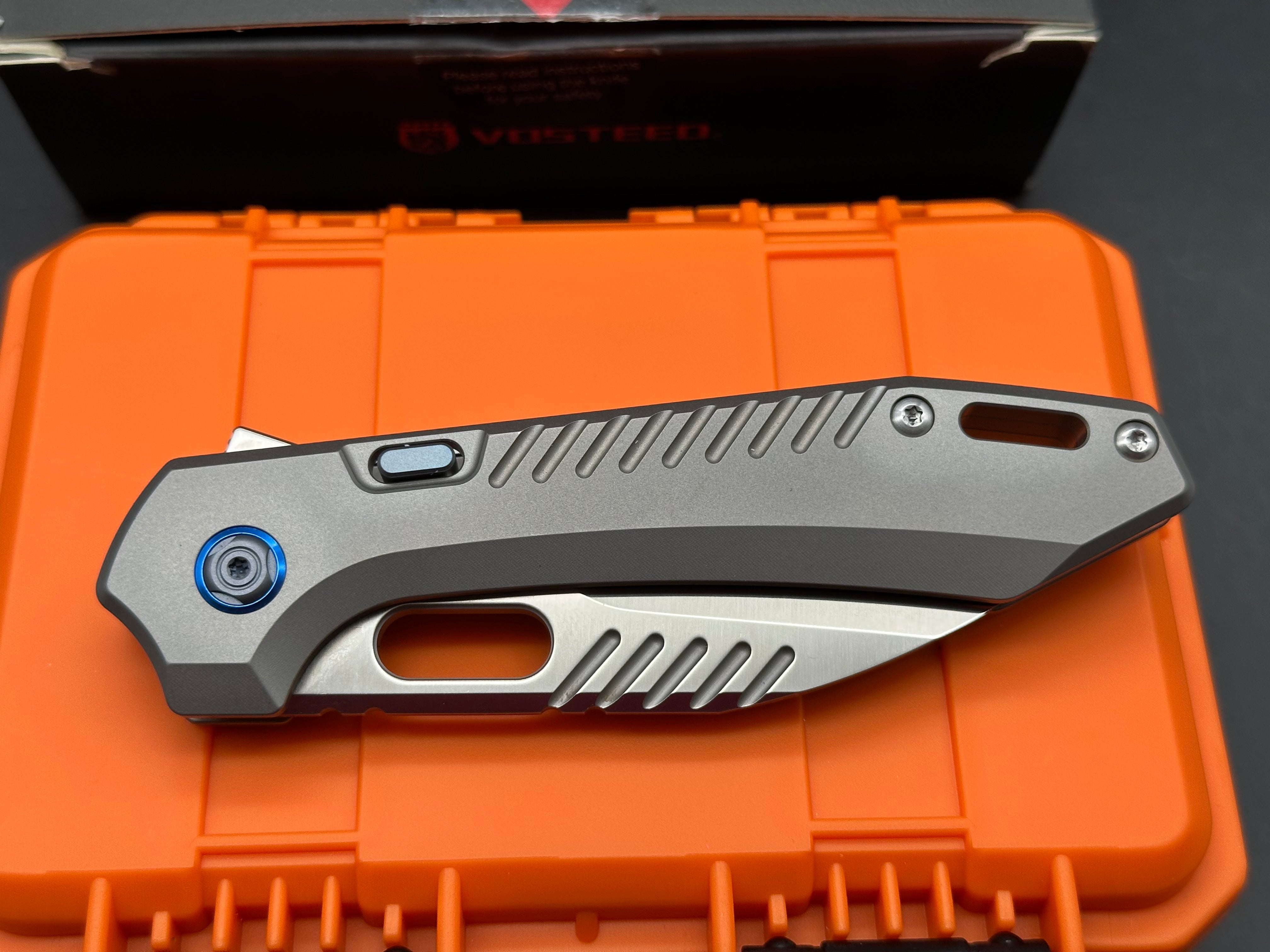 Vosteed RSKAOS Wharnecliff WMK Exclusive Elmax/ Titanium with blue hardware 