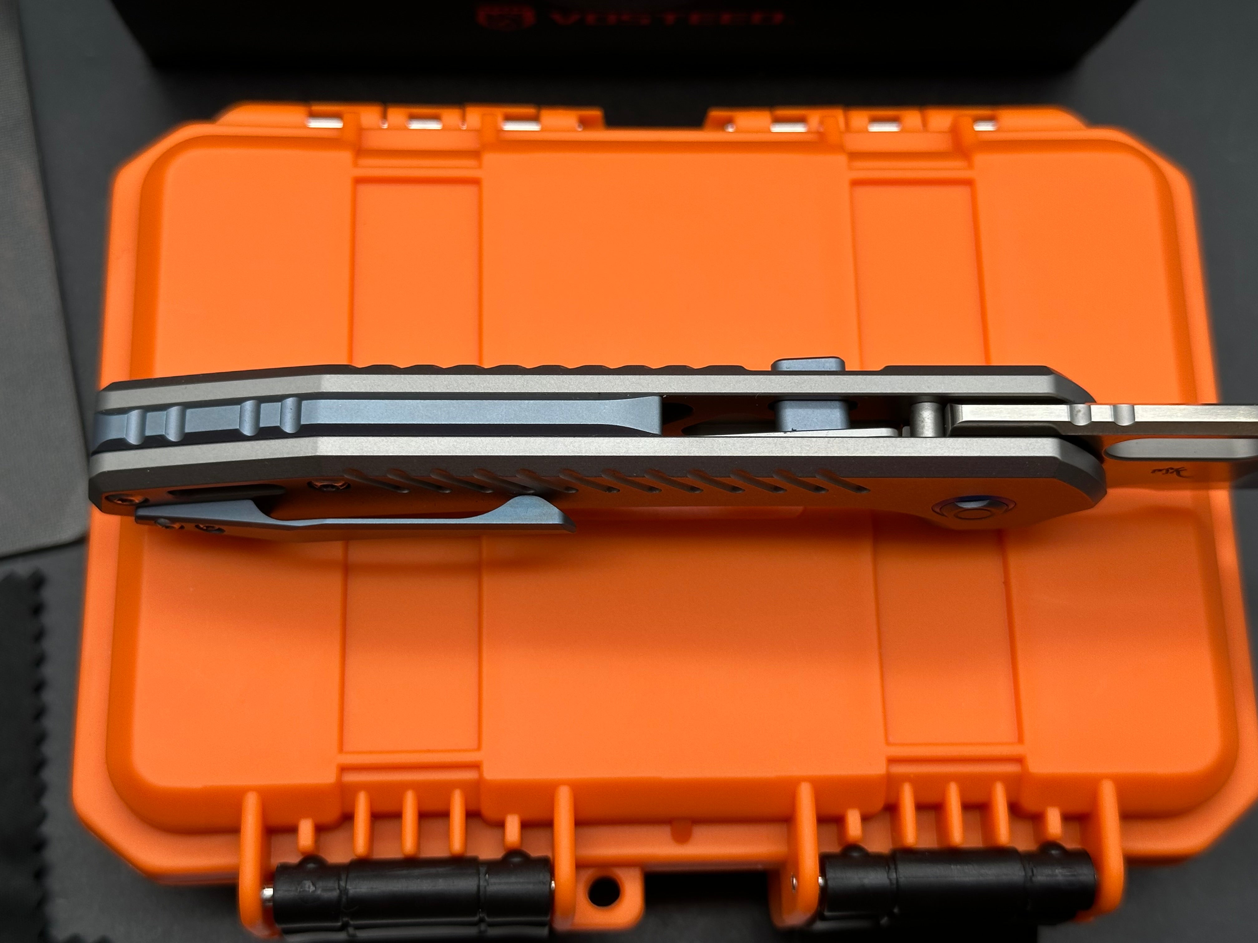 Vosteed RSKAOS Wharnecliff WMK Exclusive Elmax/ Titanium with blue hardware 