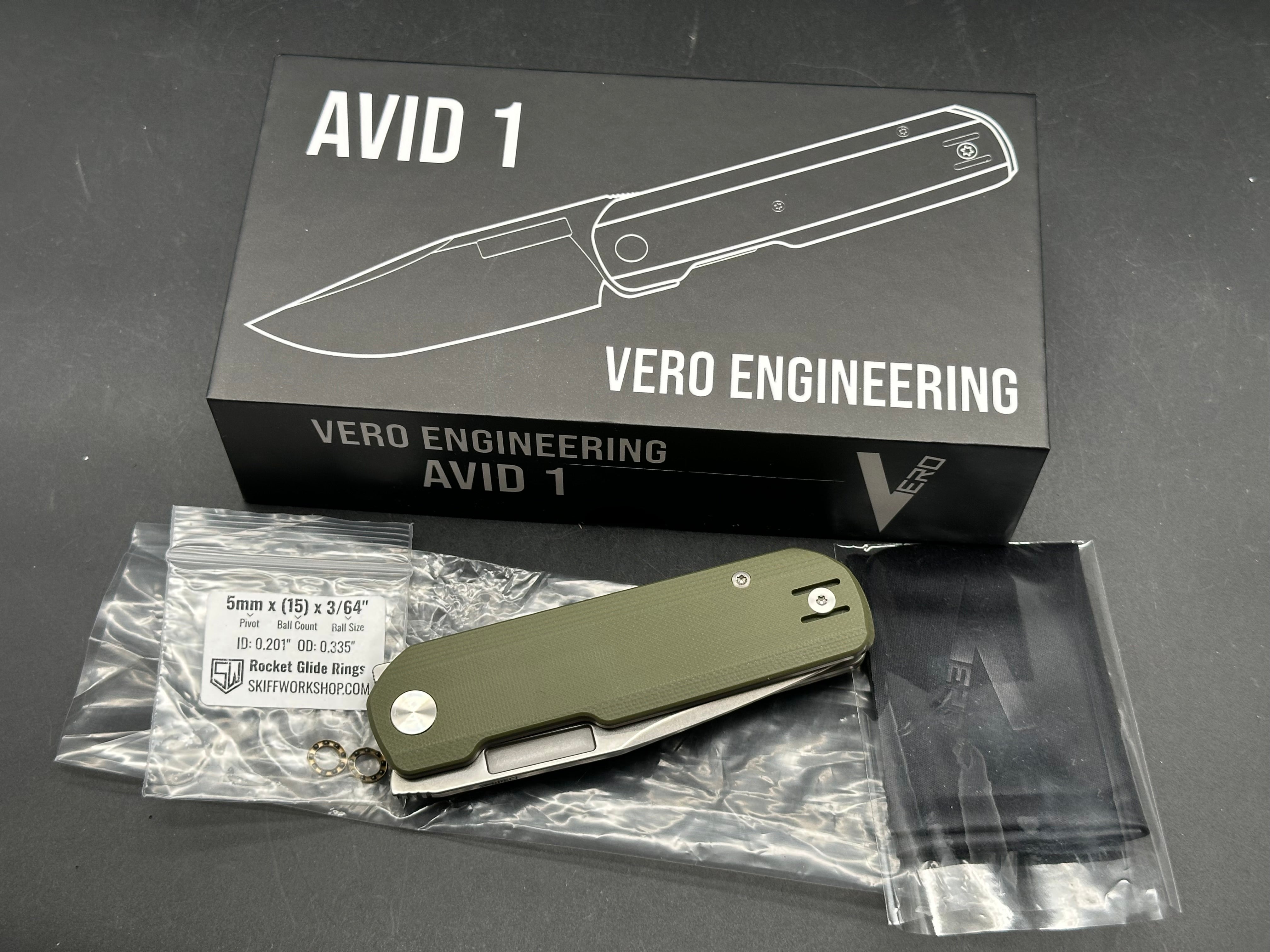 Vero Engineering Avid 1 DLT Exclusive #511 3.25" CPM S45VN Stonewash Blade with OD Green G10 Scales