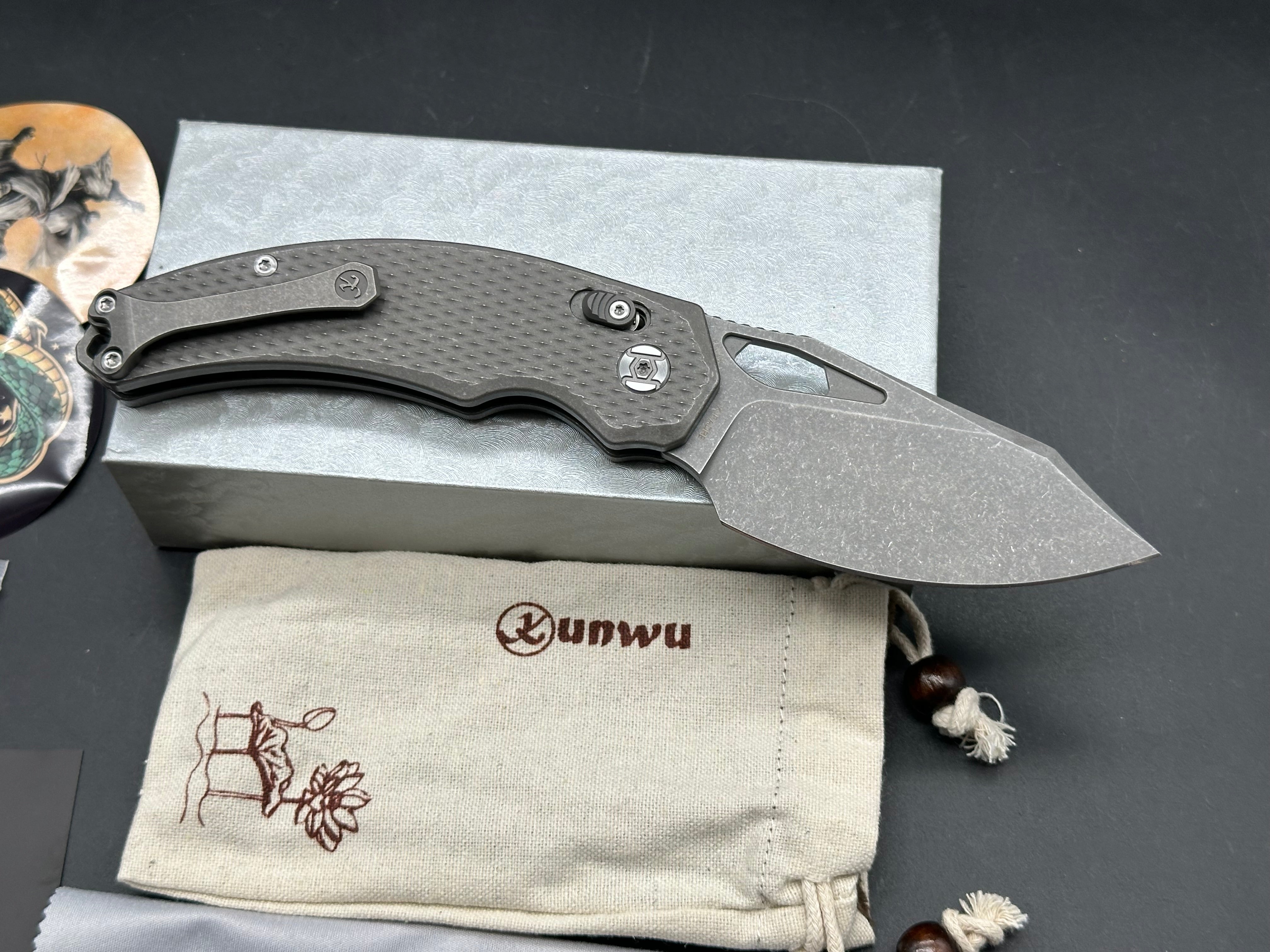 Kunwu X-Padre 3.34" Elmax Stonewash Blade with Stonewash Diamond Textured Titanium Scales
