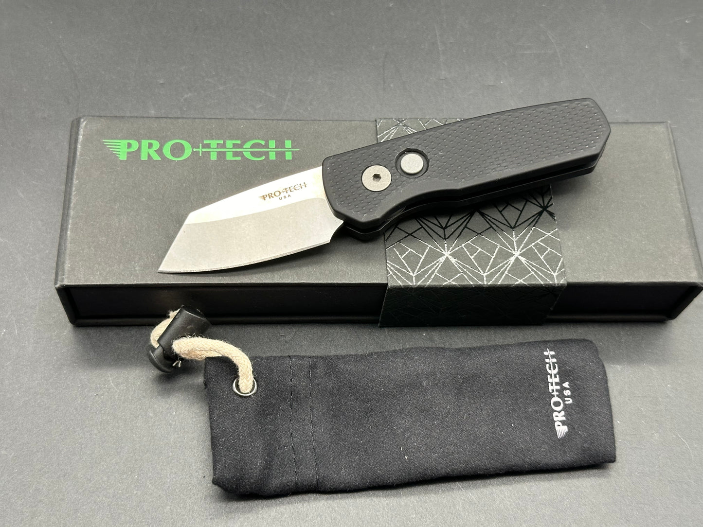 ProTech Runt 5 Reverse Tanto MagnaCut