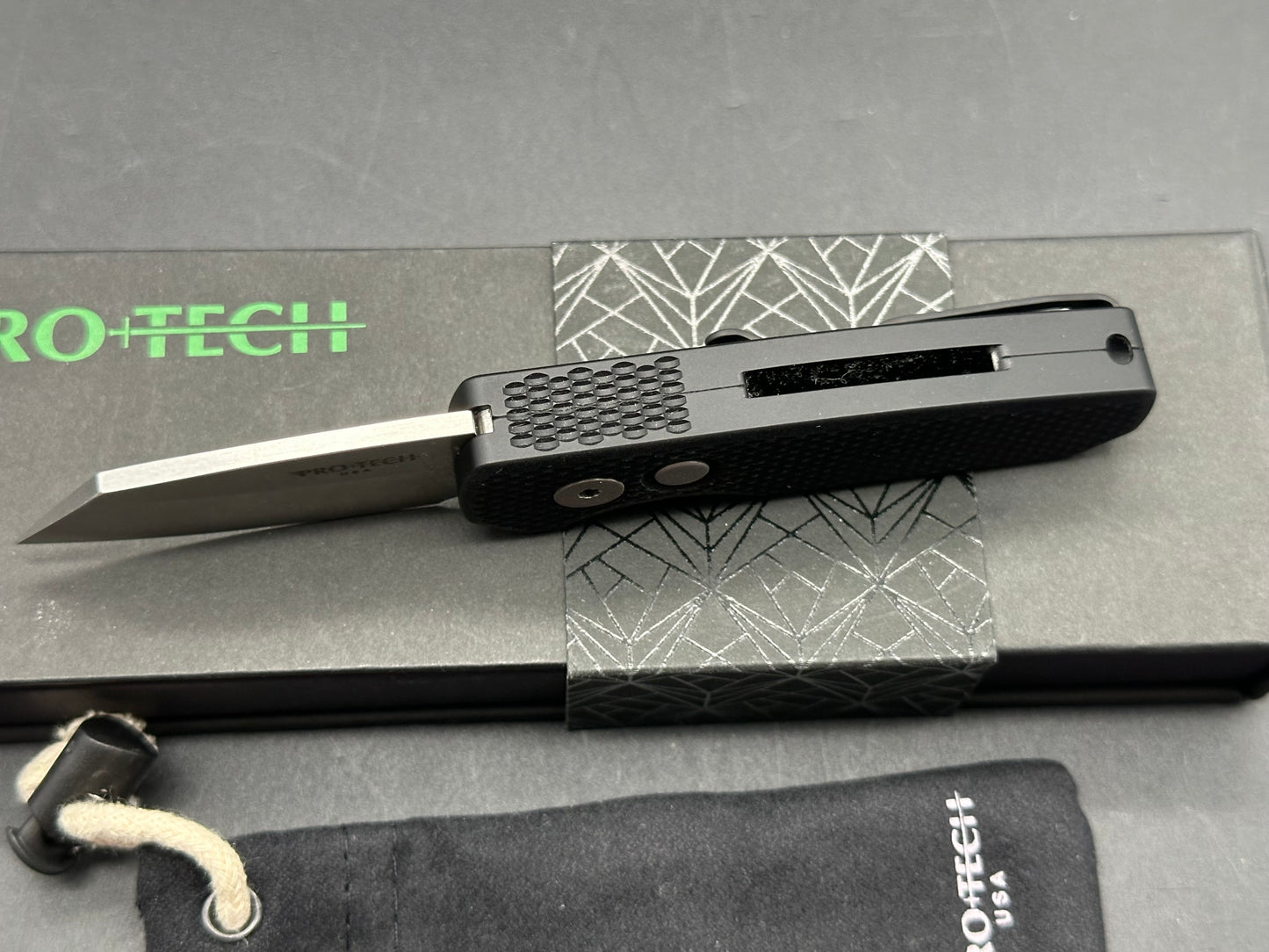 ProTech Runt 5 Reverse Tanto MagnaCut