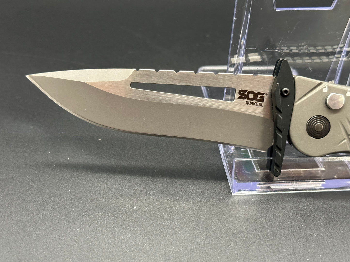 SOG Quake XL