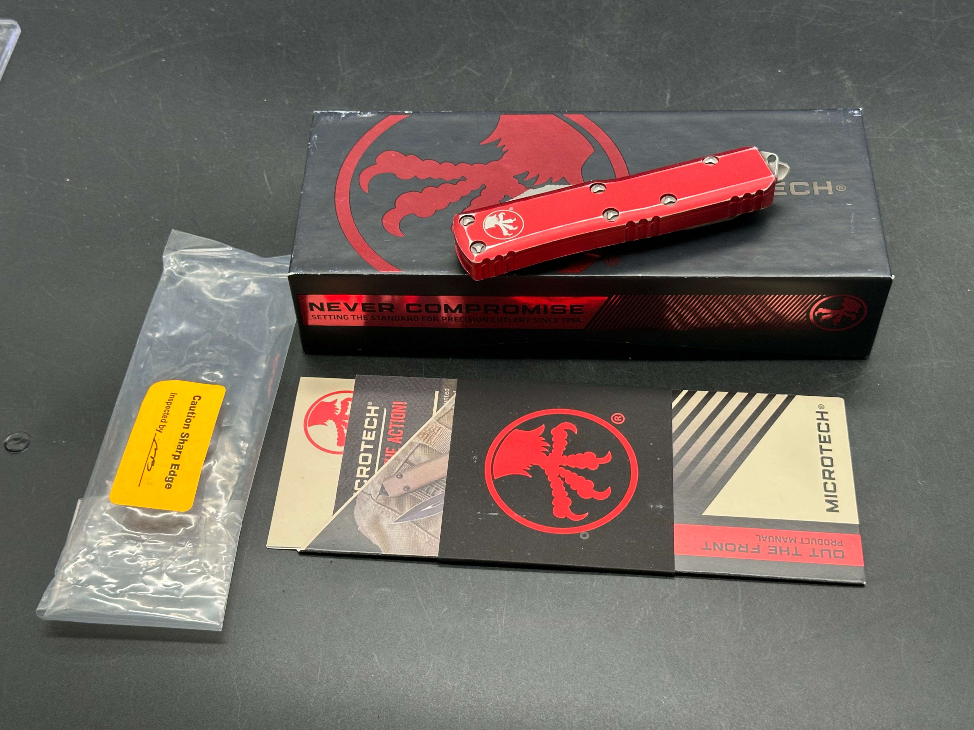 Microtech utx 85 red distressed