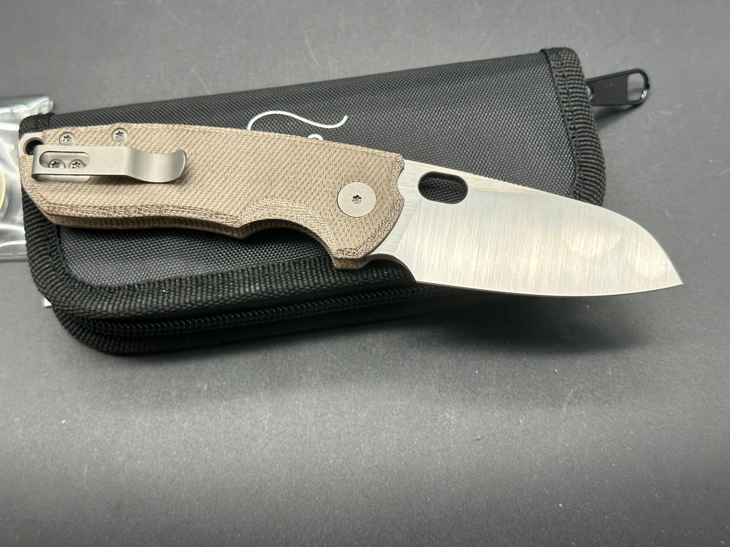 Urban EDC F5.5 Elmax Limited Edition, First Run, Belt Satin Elmax Blade