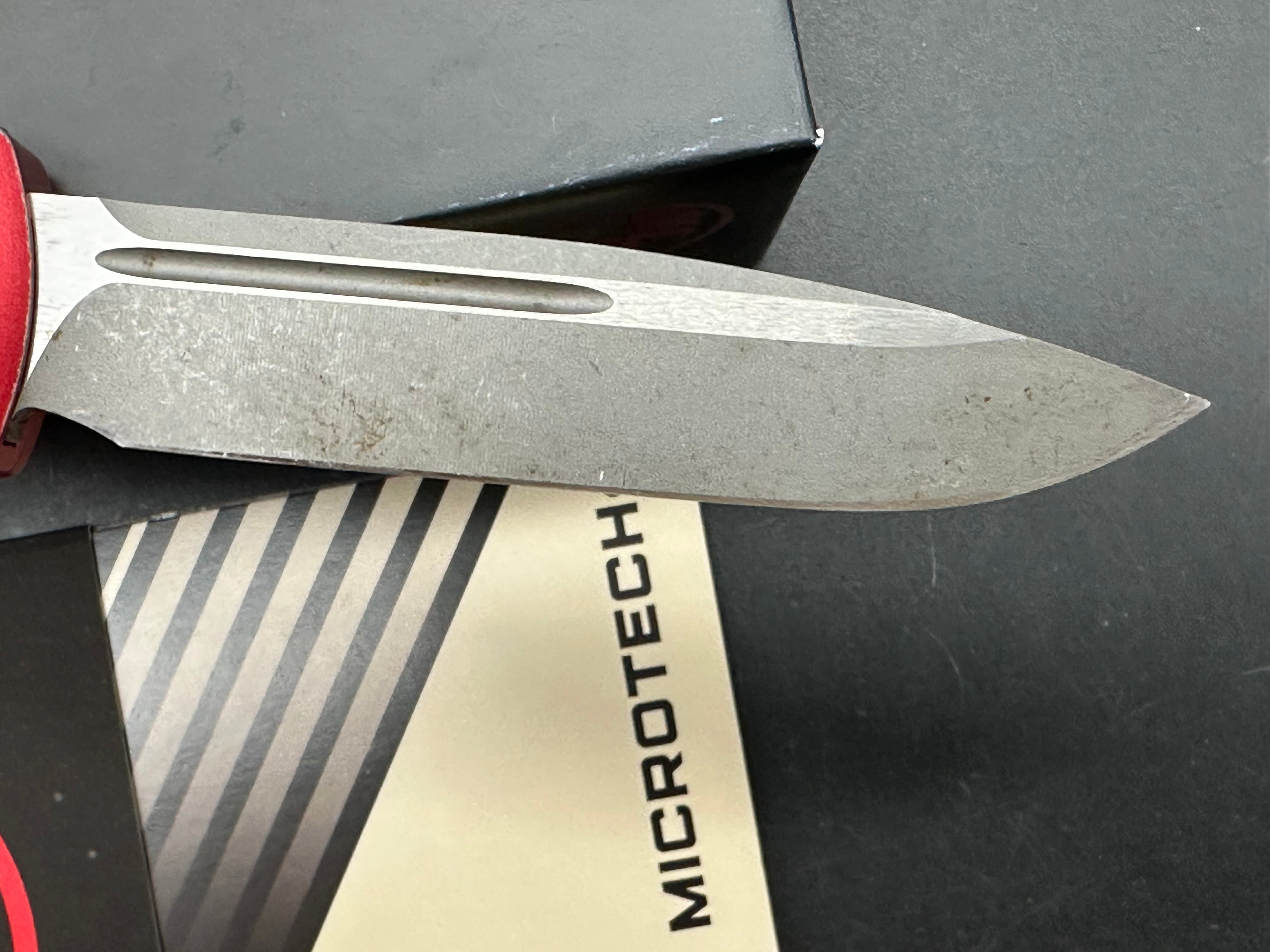 Microtech utx 85 red distressed