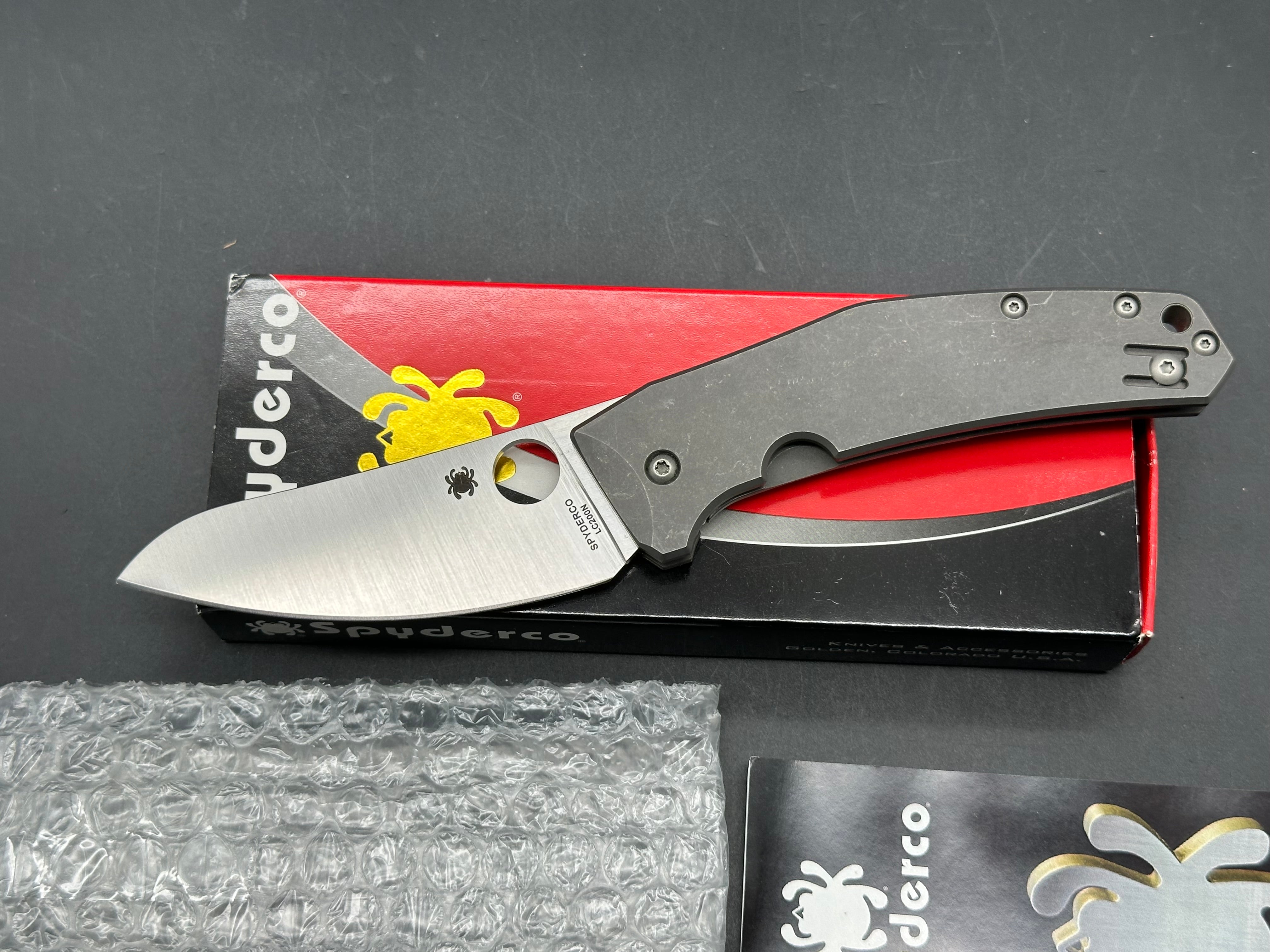 SPYDERCO SPYDIECHEF GRAY Ti LC200N blade