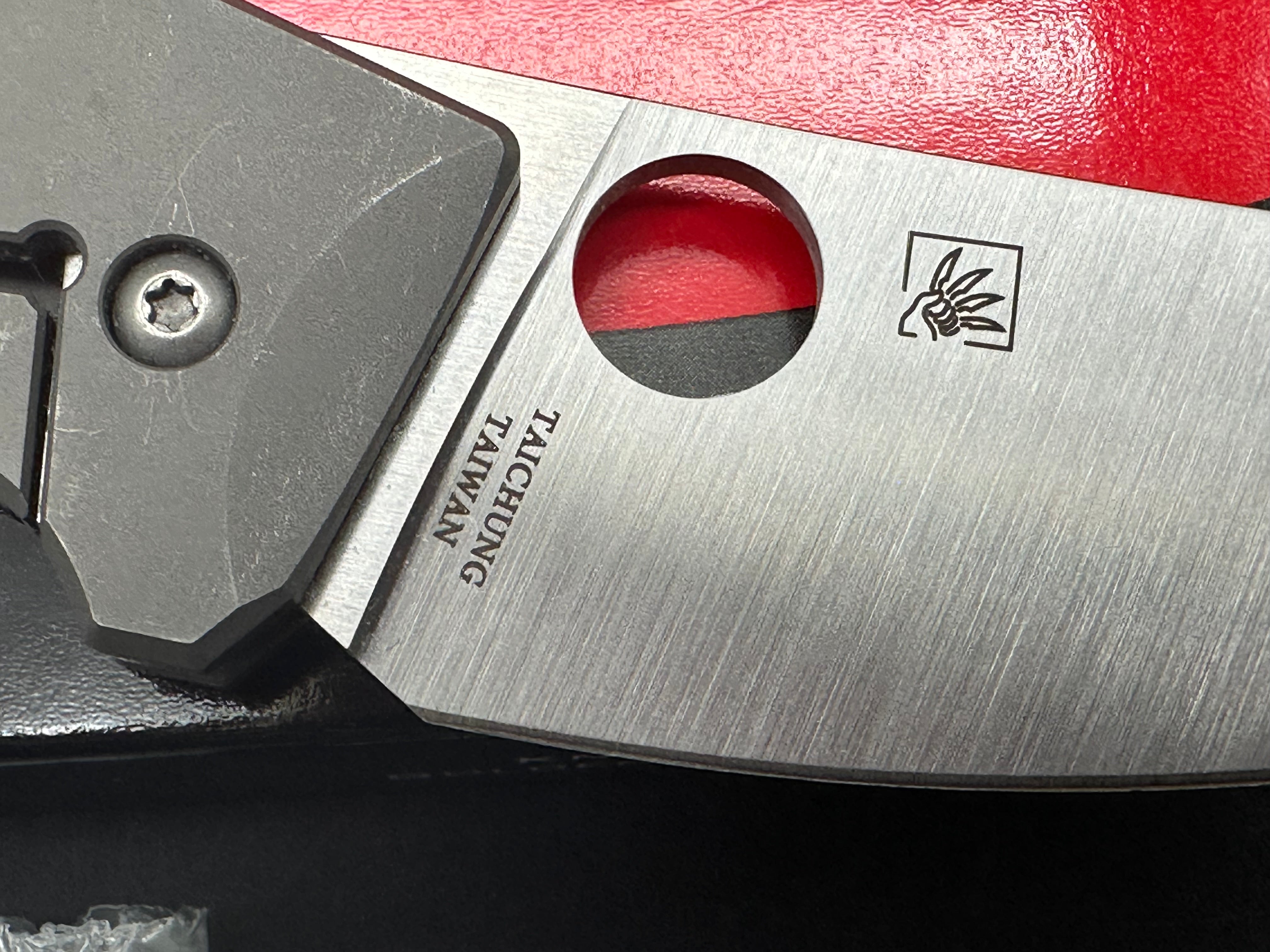 SPYDERCO SPYDIECHEF GRAY Ti LC200N blade