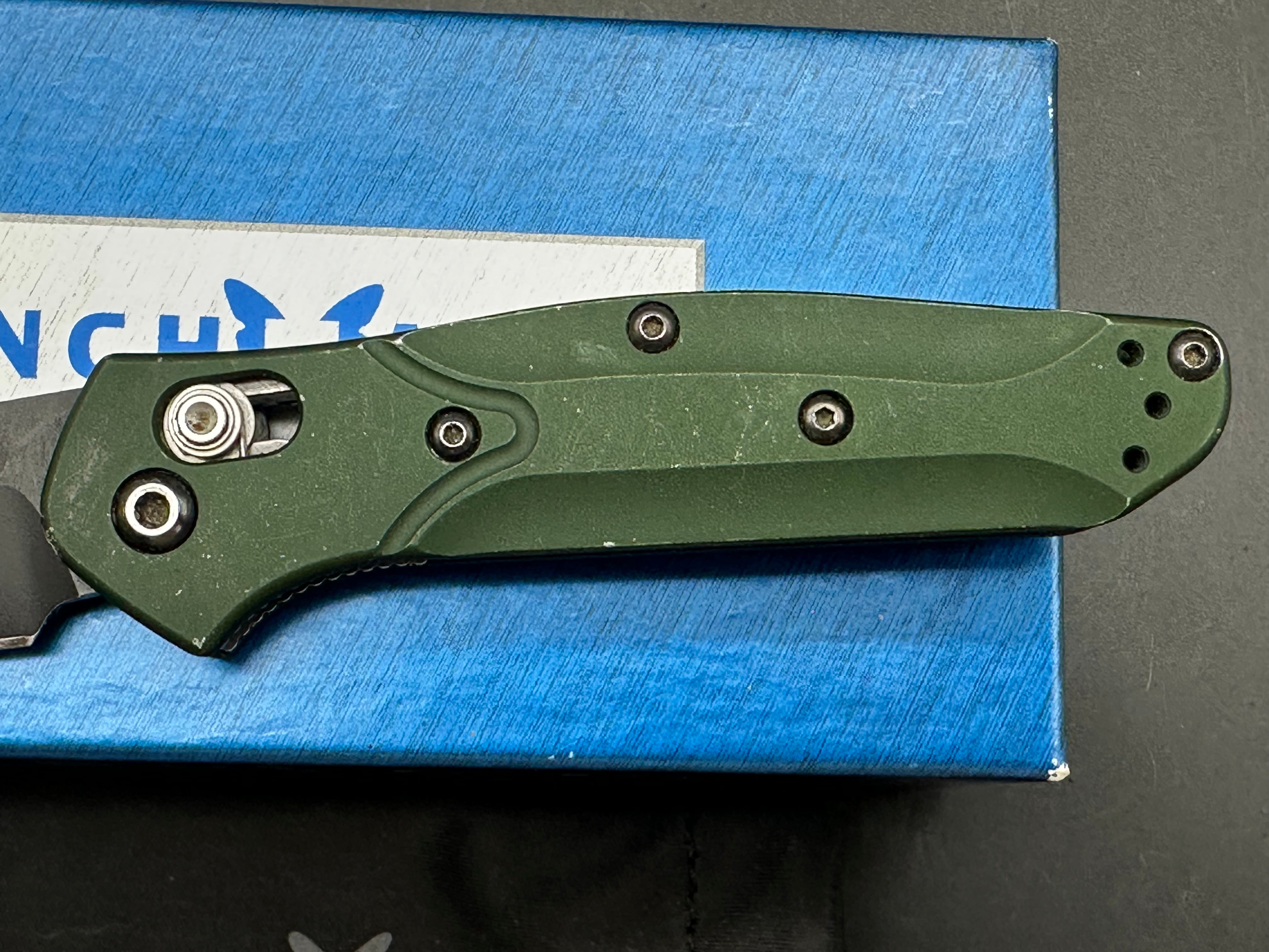 Benchmade 945 green aluminum