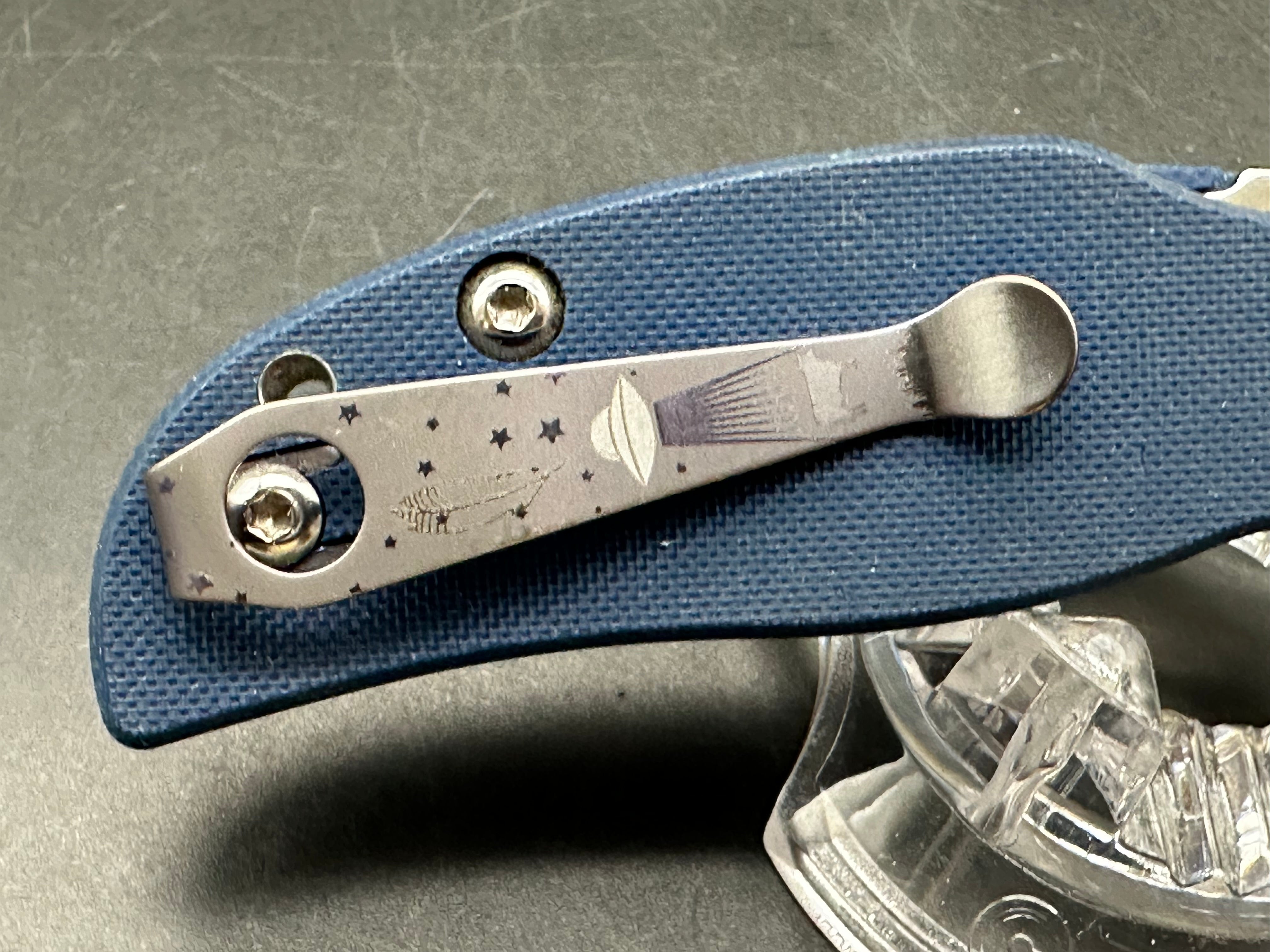 Spyderco Sage 5 Spy27 Blue G10 scales