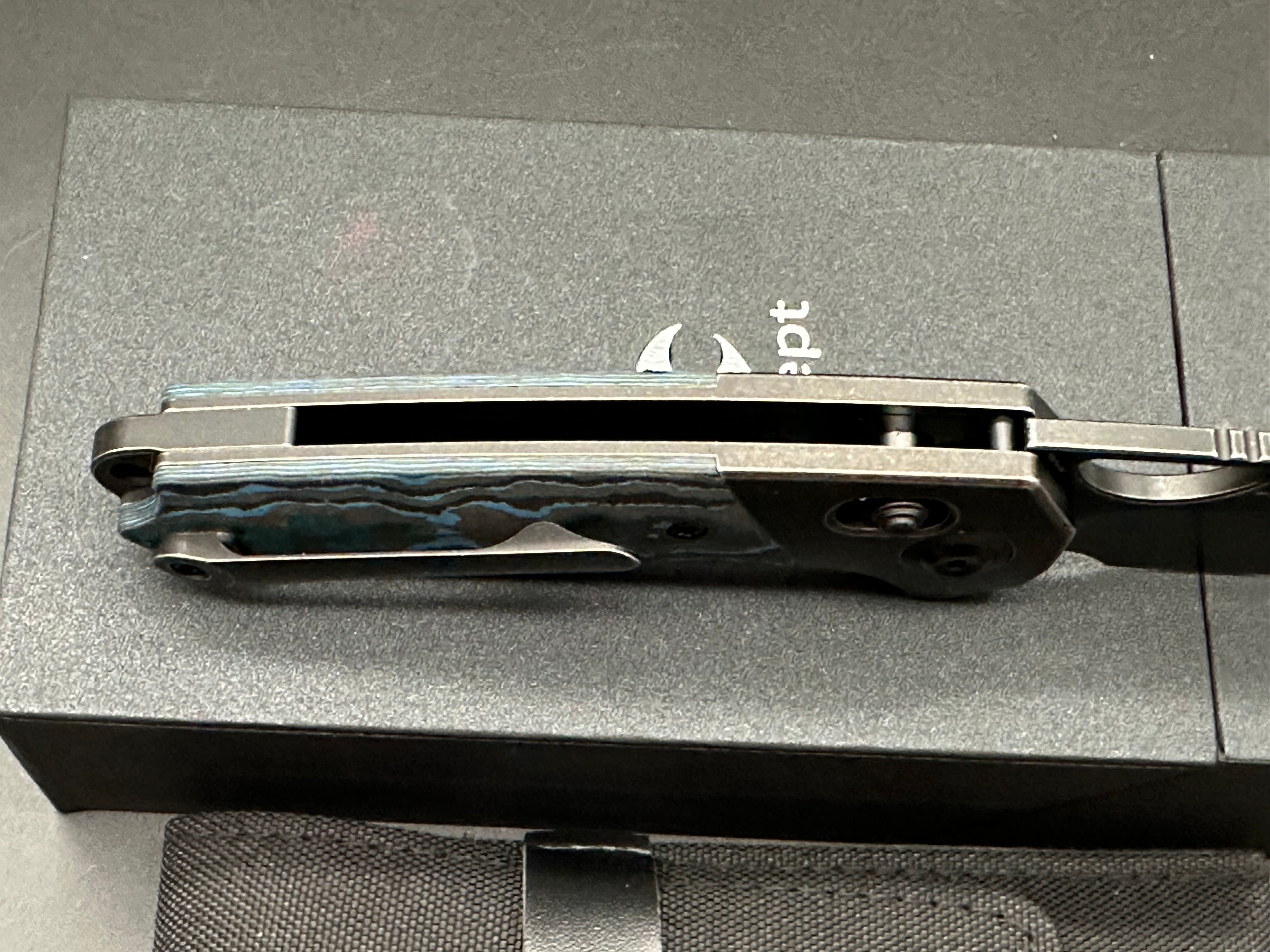 KANSEPT NAHAUL BLACKWASH TITANIUM/ARCTIC STORM FATCARBON HANDLE MAGNACUT