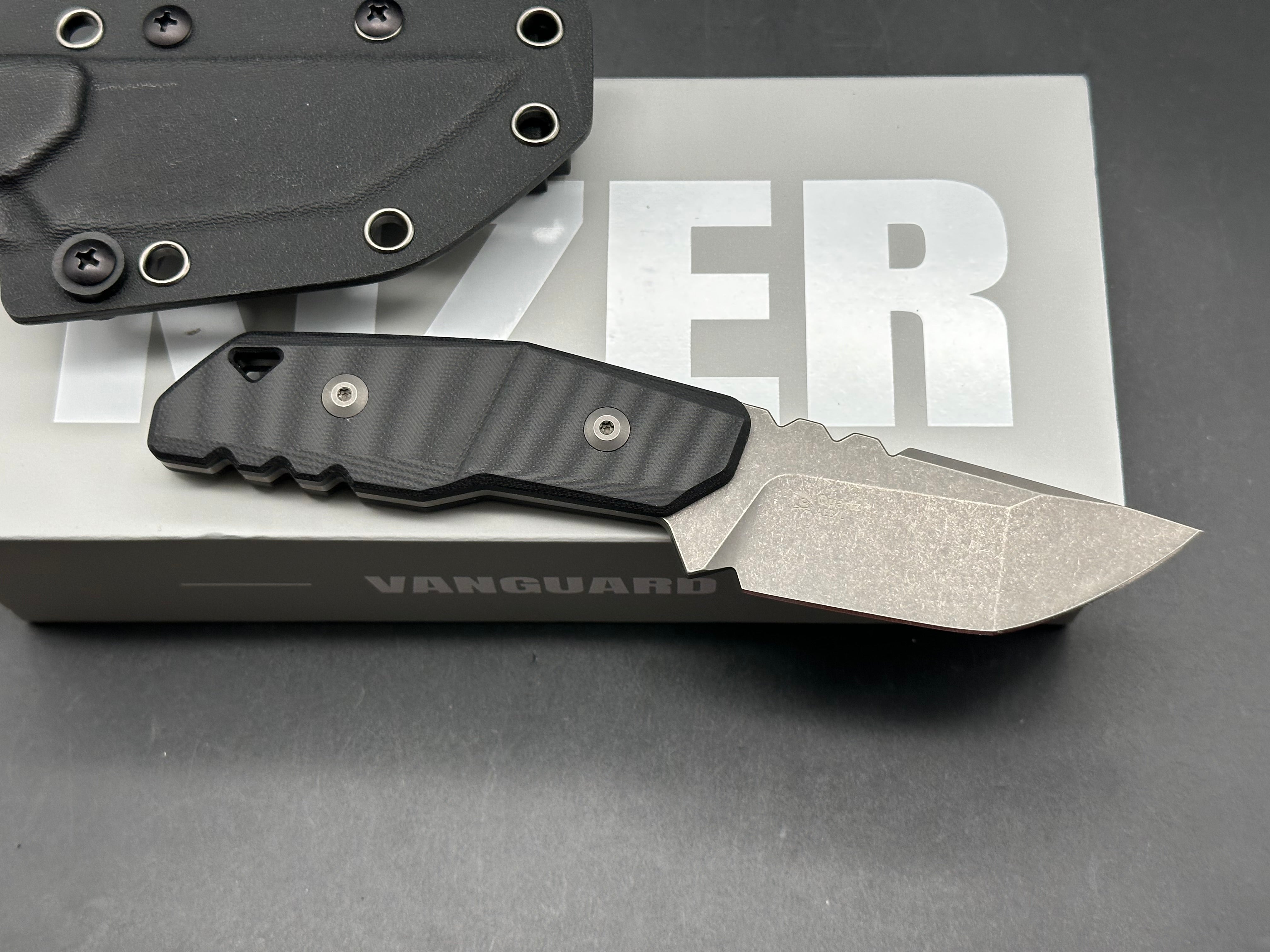 KIZER QUARTZ FIXED BLADE KNIFE BLACK G10 HANDLE AEB-L TANTO PLAIN EDGE GRAY STONEWASH FINISH