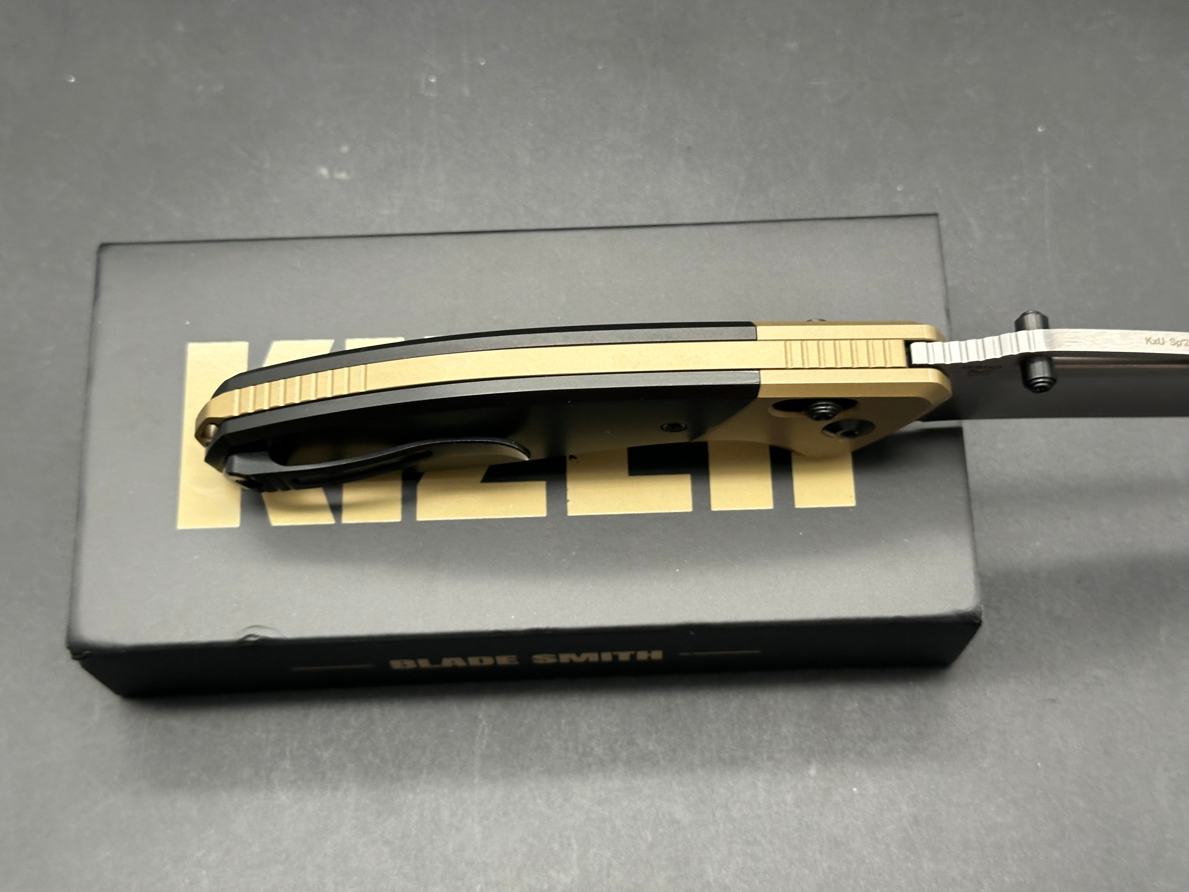 KIZER BULLI BLACK/BROWN TITANIUM HANDLE S45VN DROP POINT PLAIN EDGE HAND BRUSHED FINISH