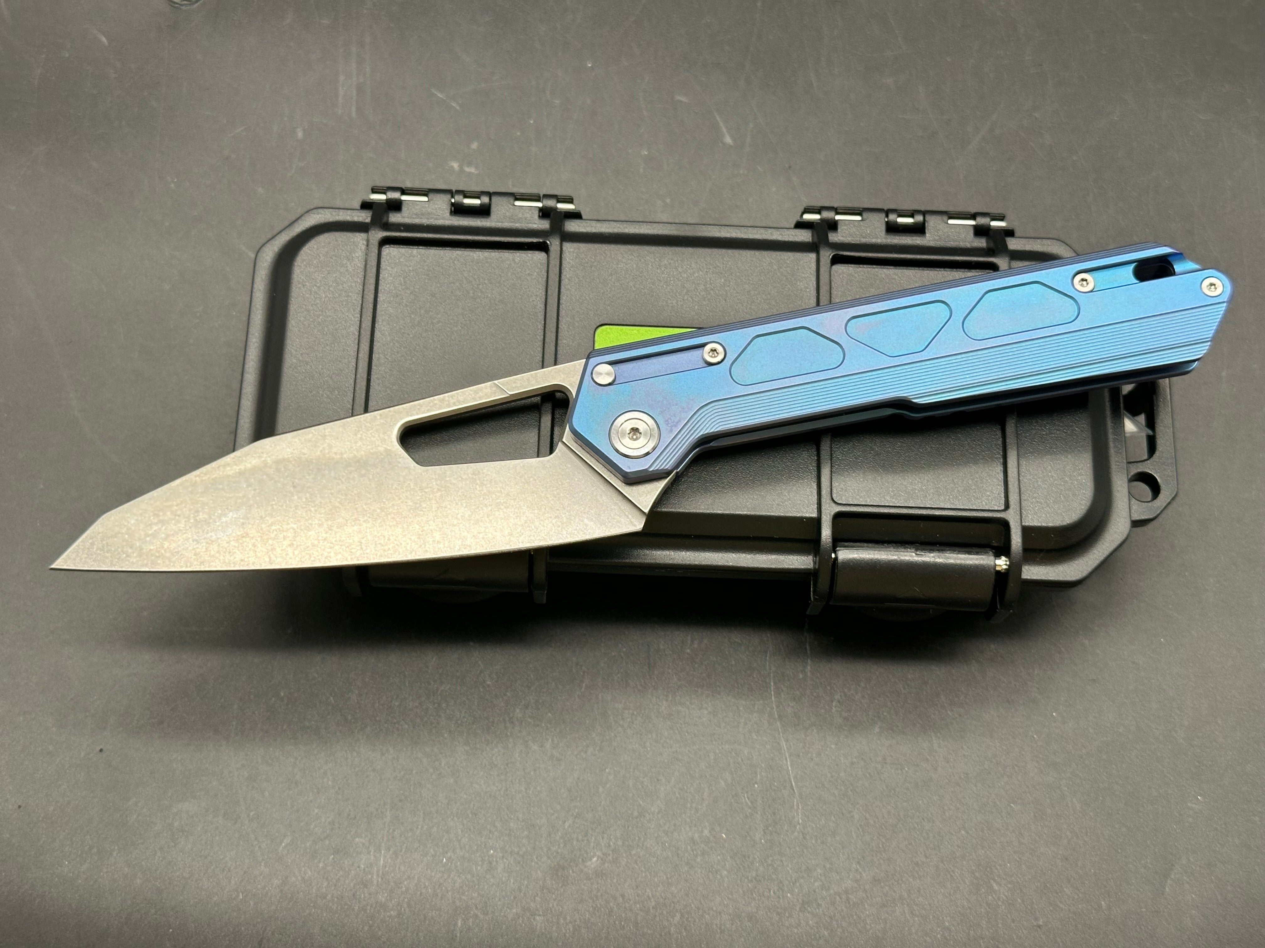 Tacray DT-03, 3.75" VG10 Stonewash Blade that has 4.2" of Cutting Edge w/ Blue Titanium Scales