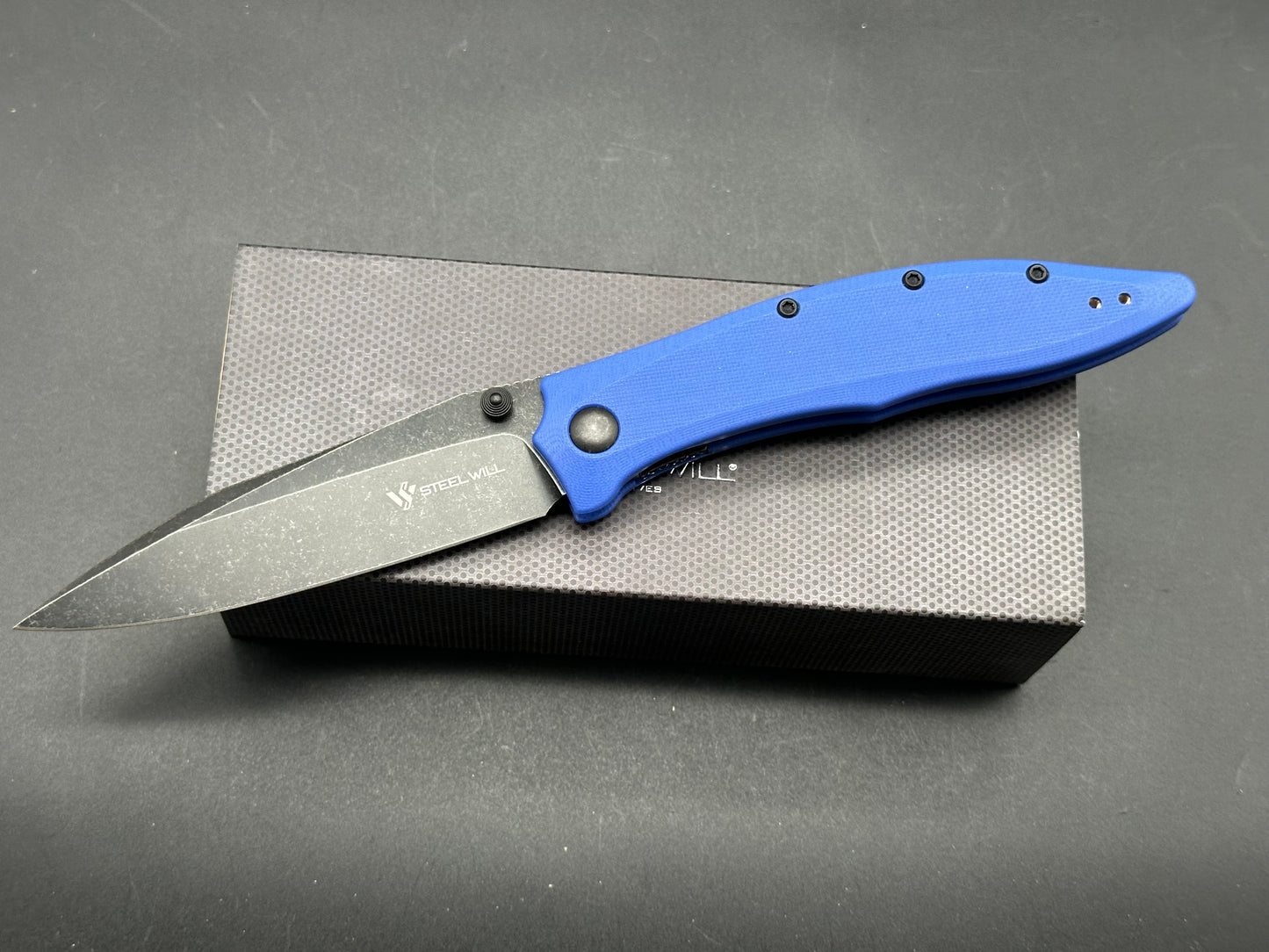 Steel Will Gienah Liner Lock Knife Blue G-10