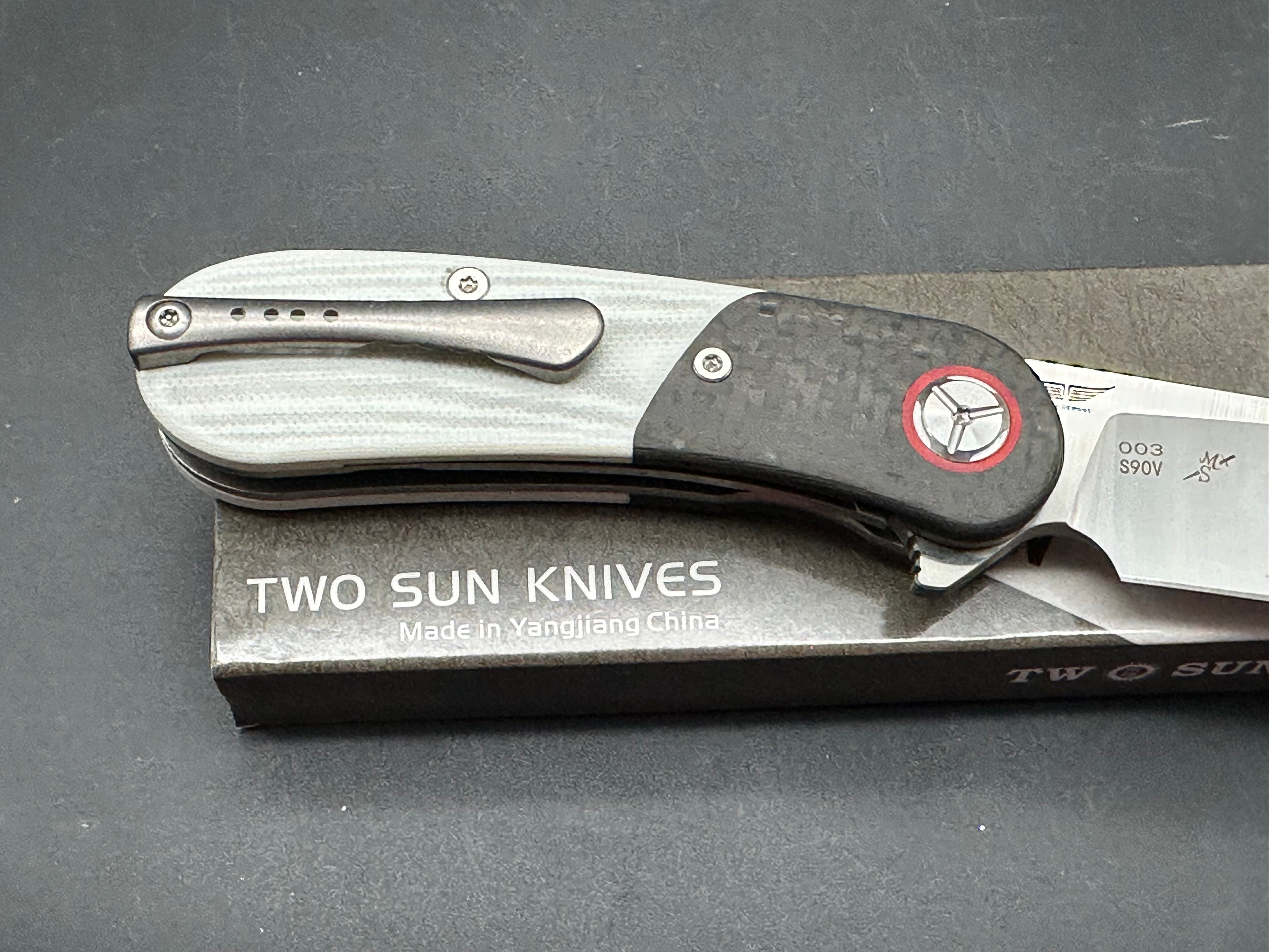 TWOSUN TS204-S90V Bronc #3 GRAY/BLACK CARBON FIBER TITANIUM G10 HANDLE M390