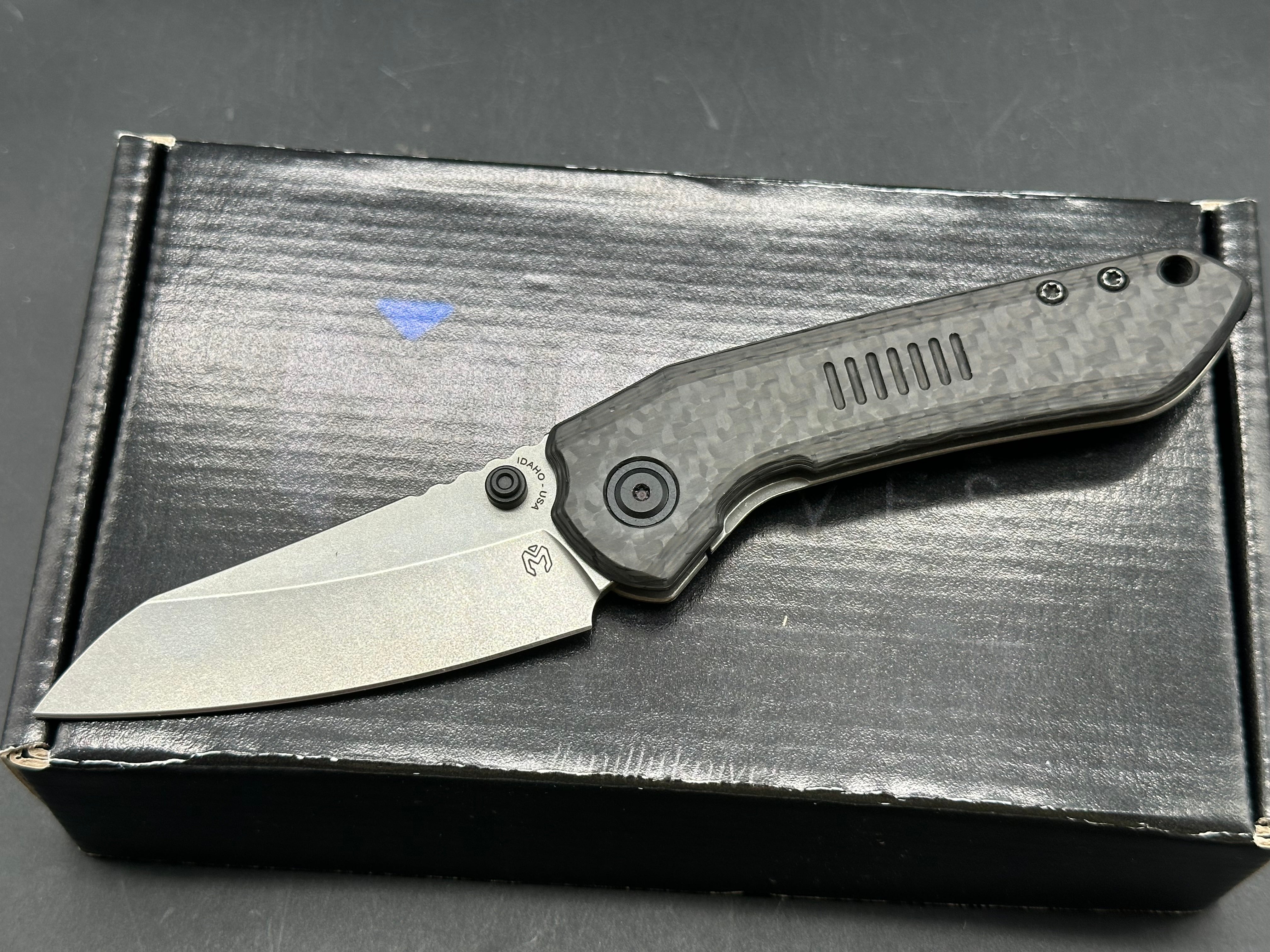 Millit / TJ Schwarz Overland, 3.17" MagnaCut Stonewash Blade with Carbon Fiber and Stonewash Titanium Frame Lock