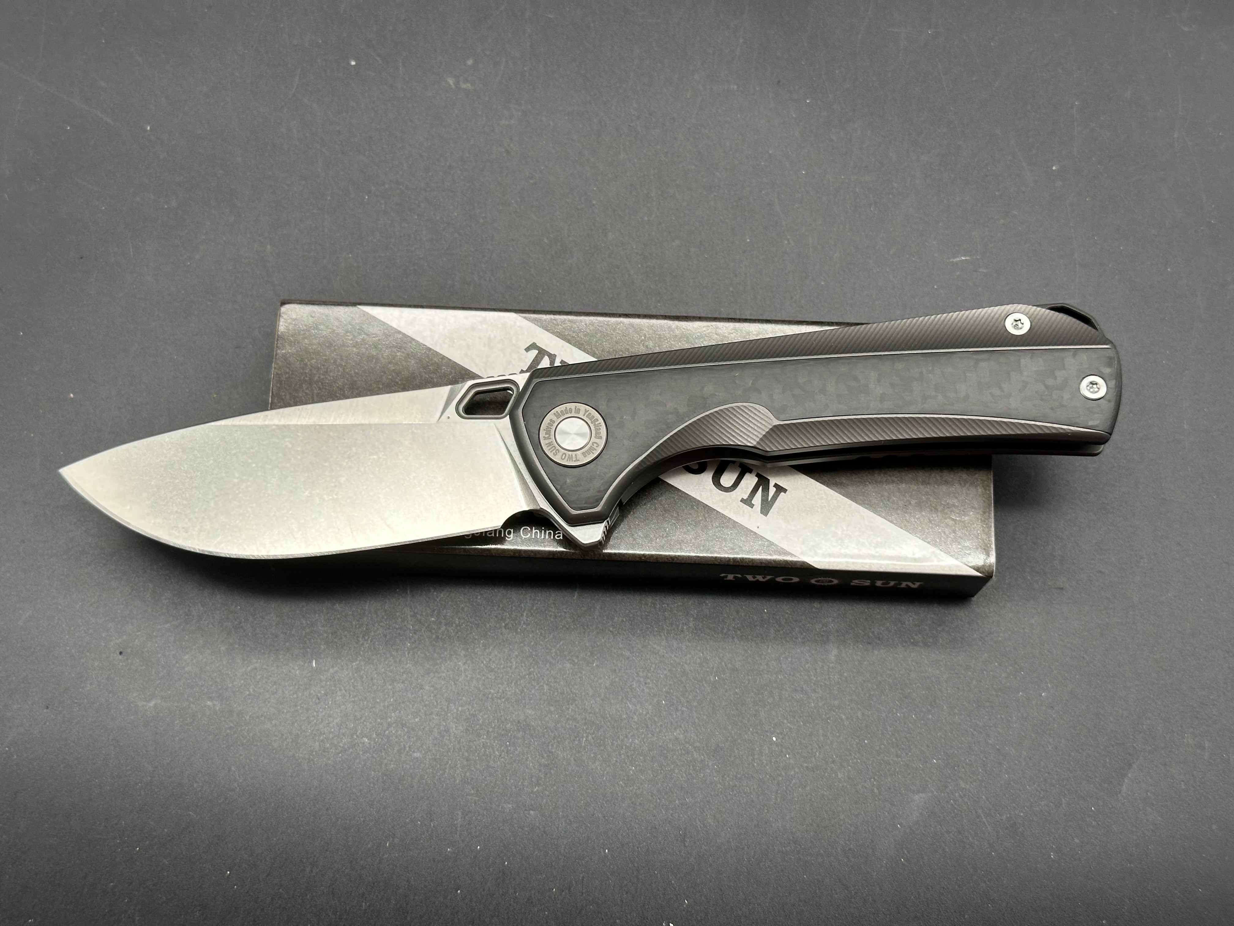 TWOSUN TS419 BLACK TITANIUM/CARBON FIBER HANDLE YJ01-V1 PLAIN EDGE SATIN FINISH