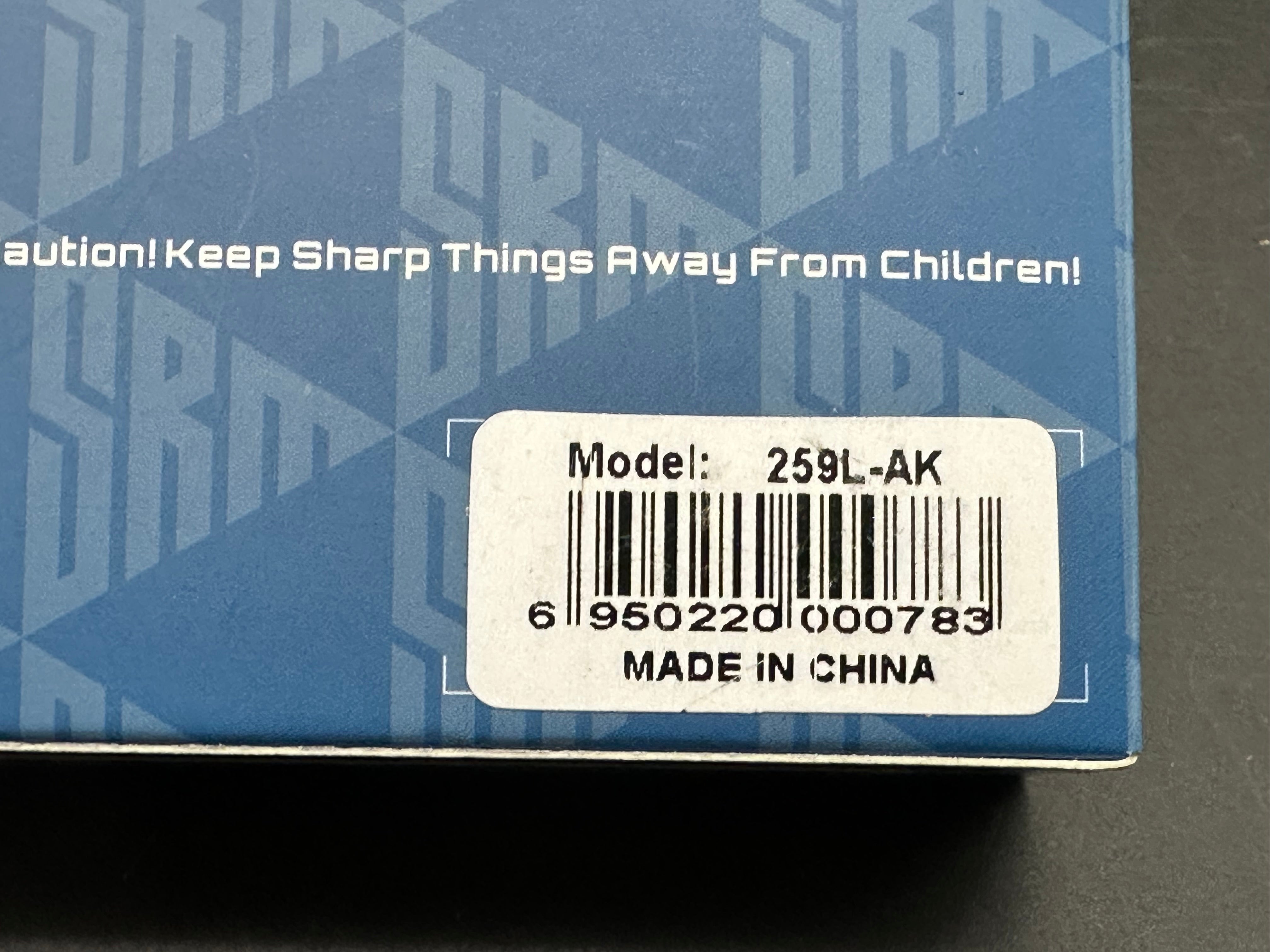 SRM 259L Medal folding knife ambi lock