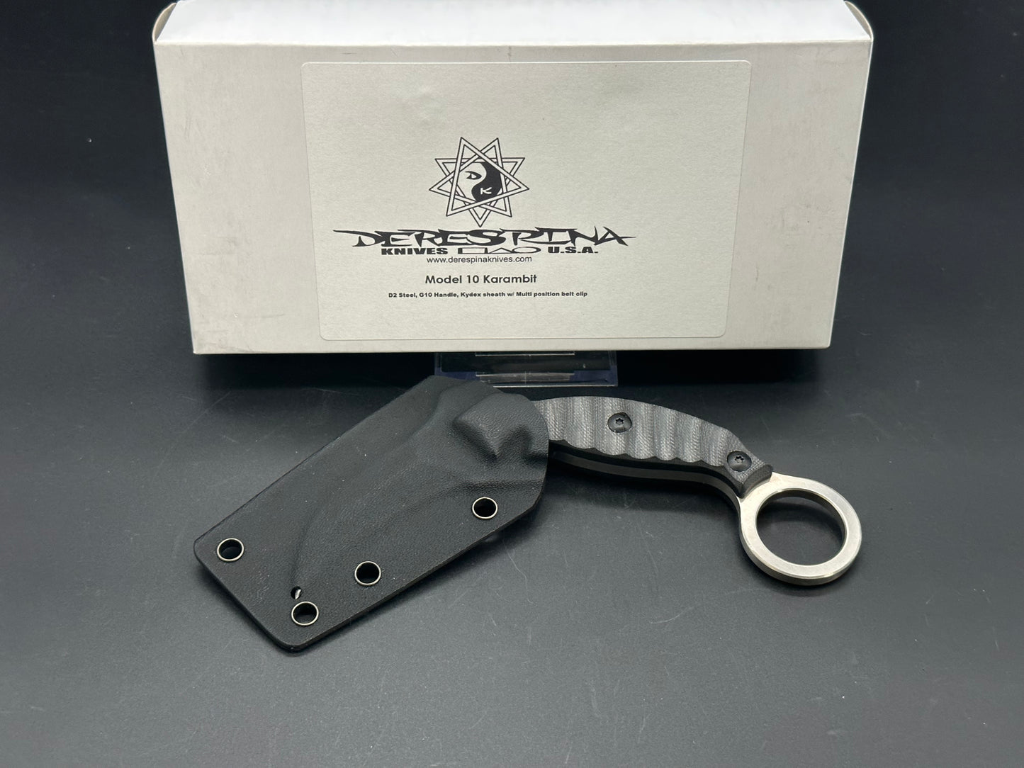 Derespina Knives karambit