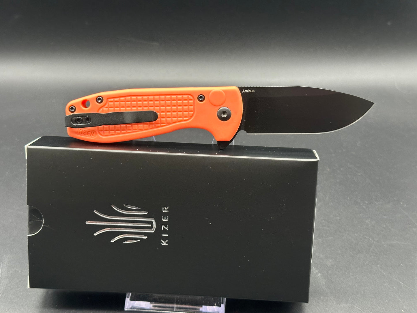 Kizer Amicus Nitro V Blade Button Lock Orange FRN Handle L3002M2 (2.95" Black)