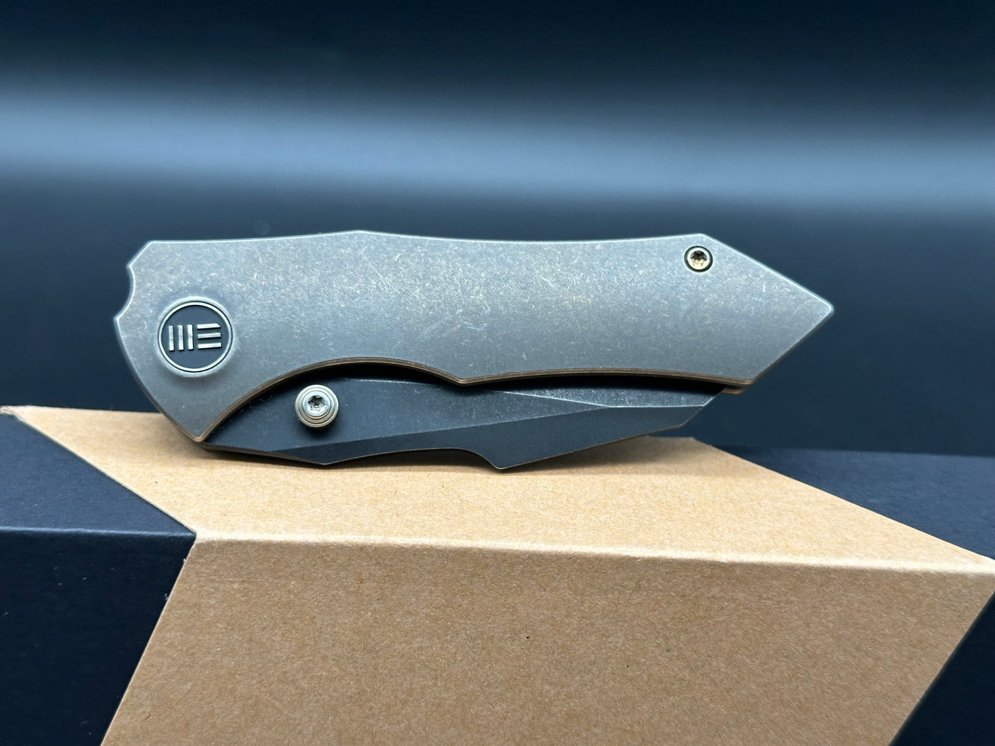 WE Knife Co. High-Fin Frame Lock Knife Bronze Titanium