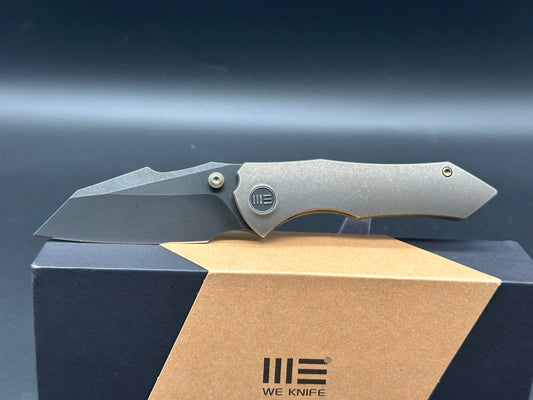 WE Knife Co. High-Fin Frame Lock Knife Bronze Titanium