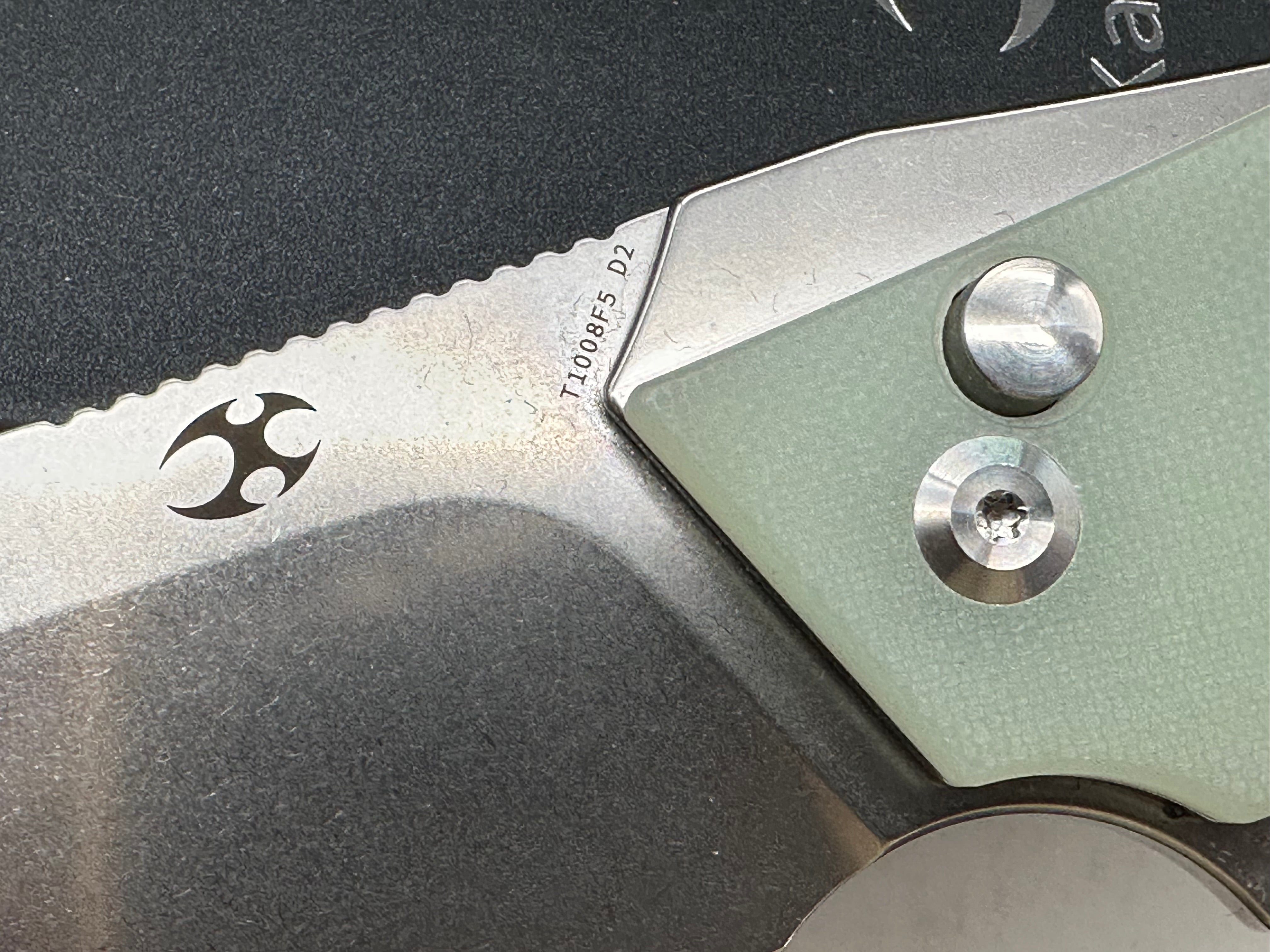 KANSEPT Hellx Button Lock Jade G10 Handle (3.6''D2 Blade)