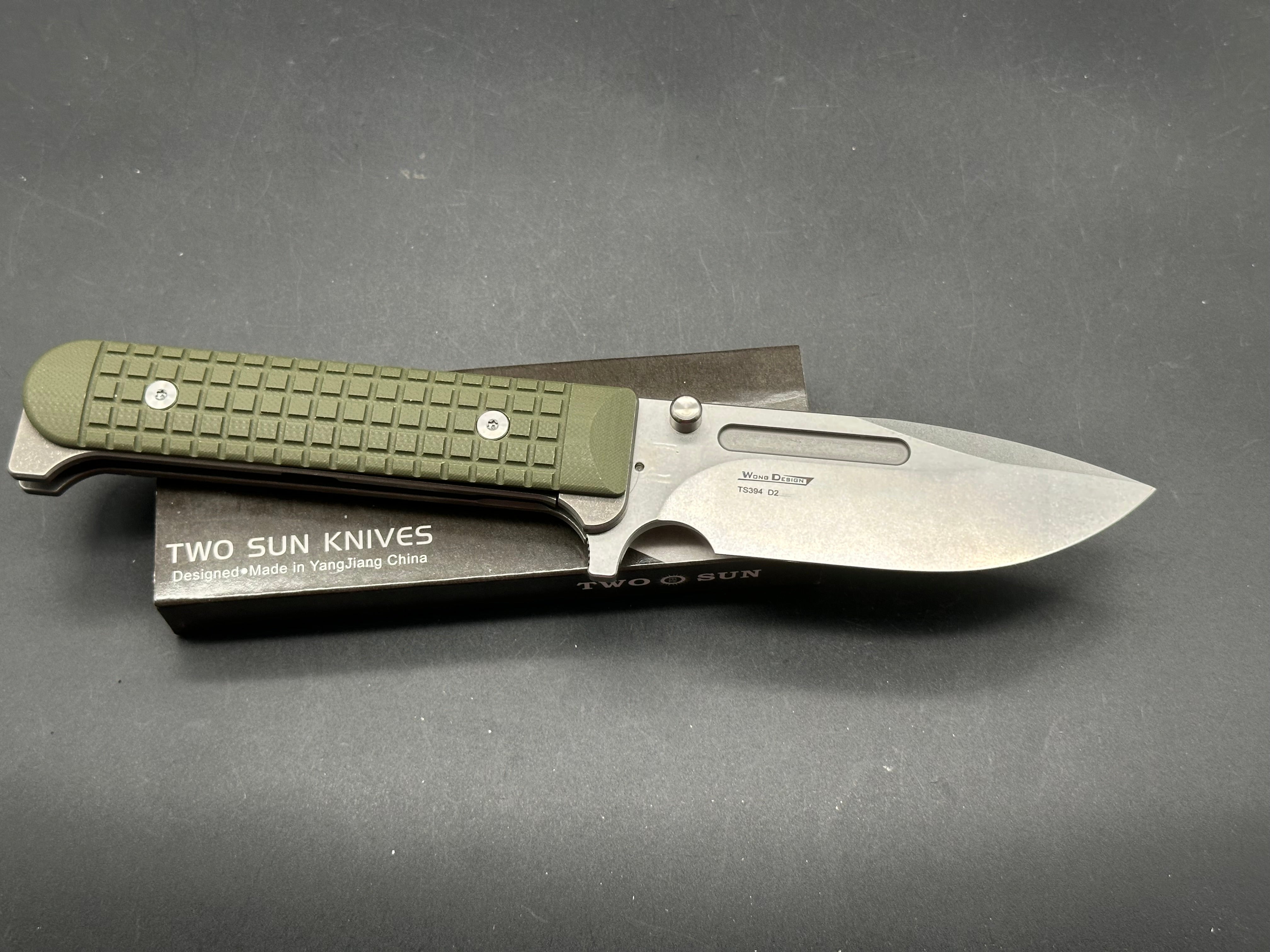 TwoSun Green G10 Handle D2 Clip Point Plain Edge TS394-Green