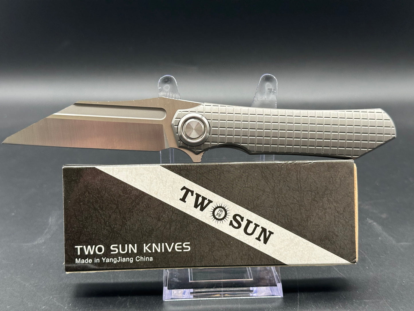 TWOSUN TS195-SQUARE TITANIUM HANDLE M390 PLAIN EDGE SATIN FINISH