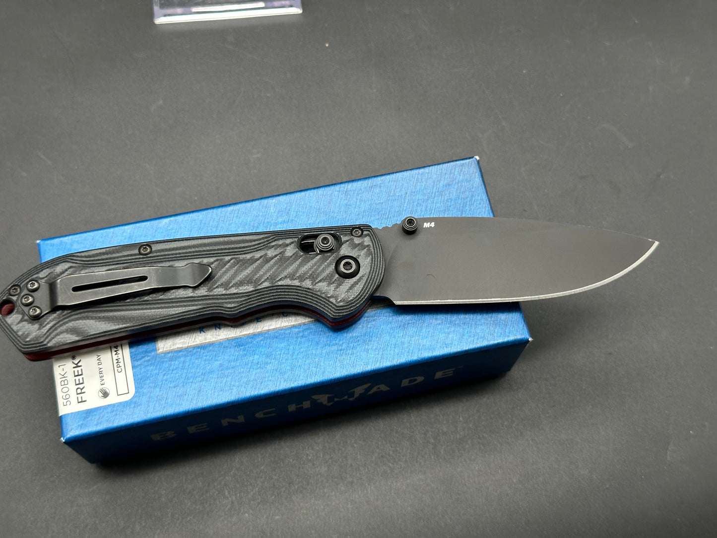 Benchmade Freek Gray/Black G-10 AXIS Lock Knife (3.6" Black CPM-M4) 560BK-1