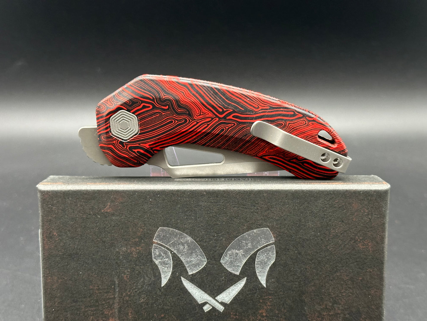 Damned Designs Djinn XL Liner Lock Red/Black Damascus (3" 14C28N Stonewash blade)